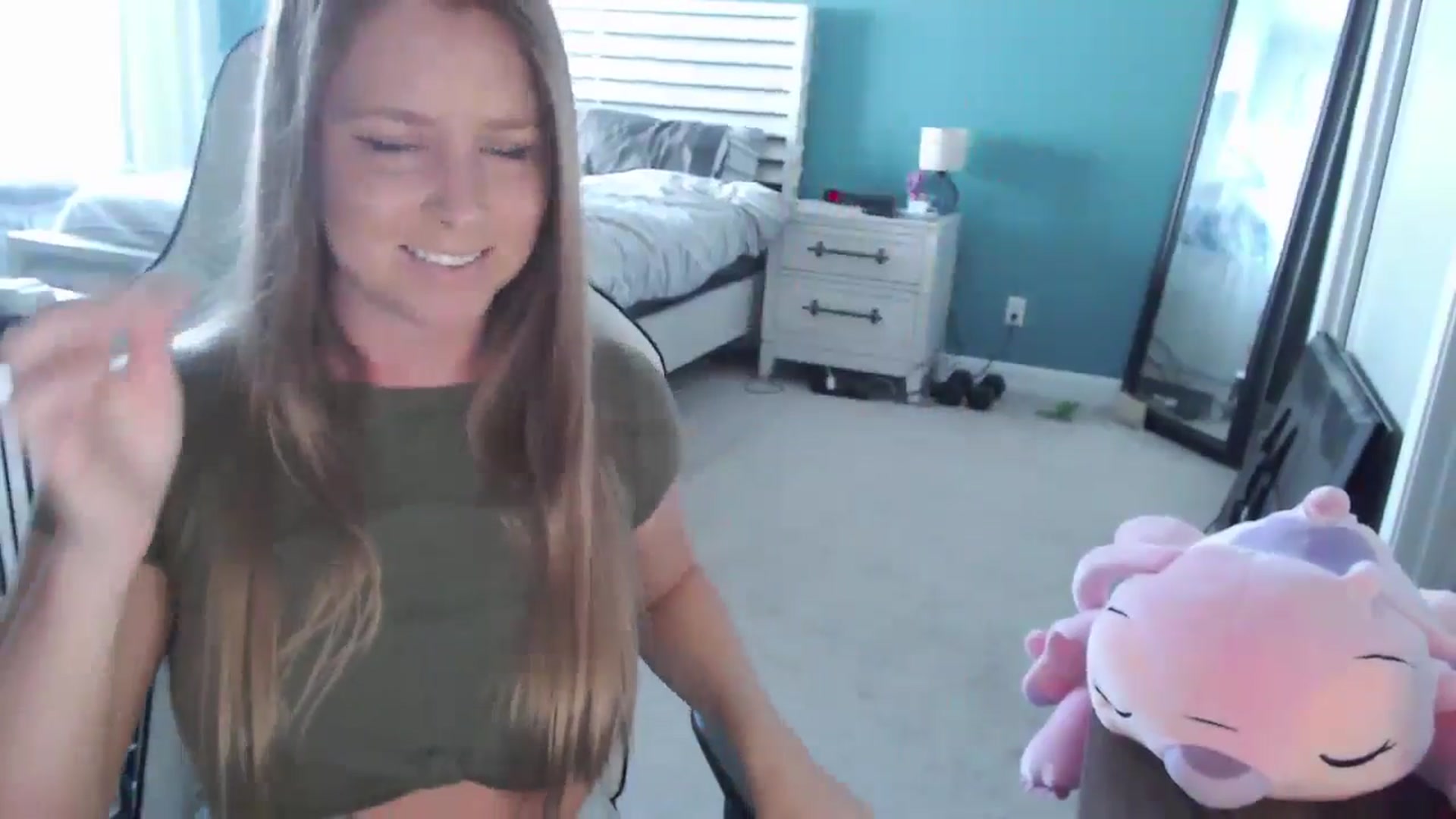Gallery image thumbnail from GamerGirl's myfreecams stream on, 05/31/2024, 15:30 image 4 of 20