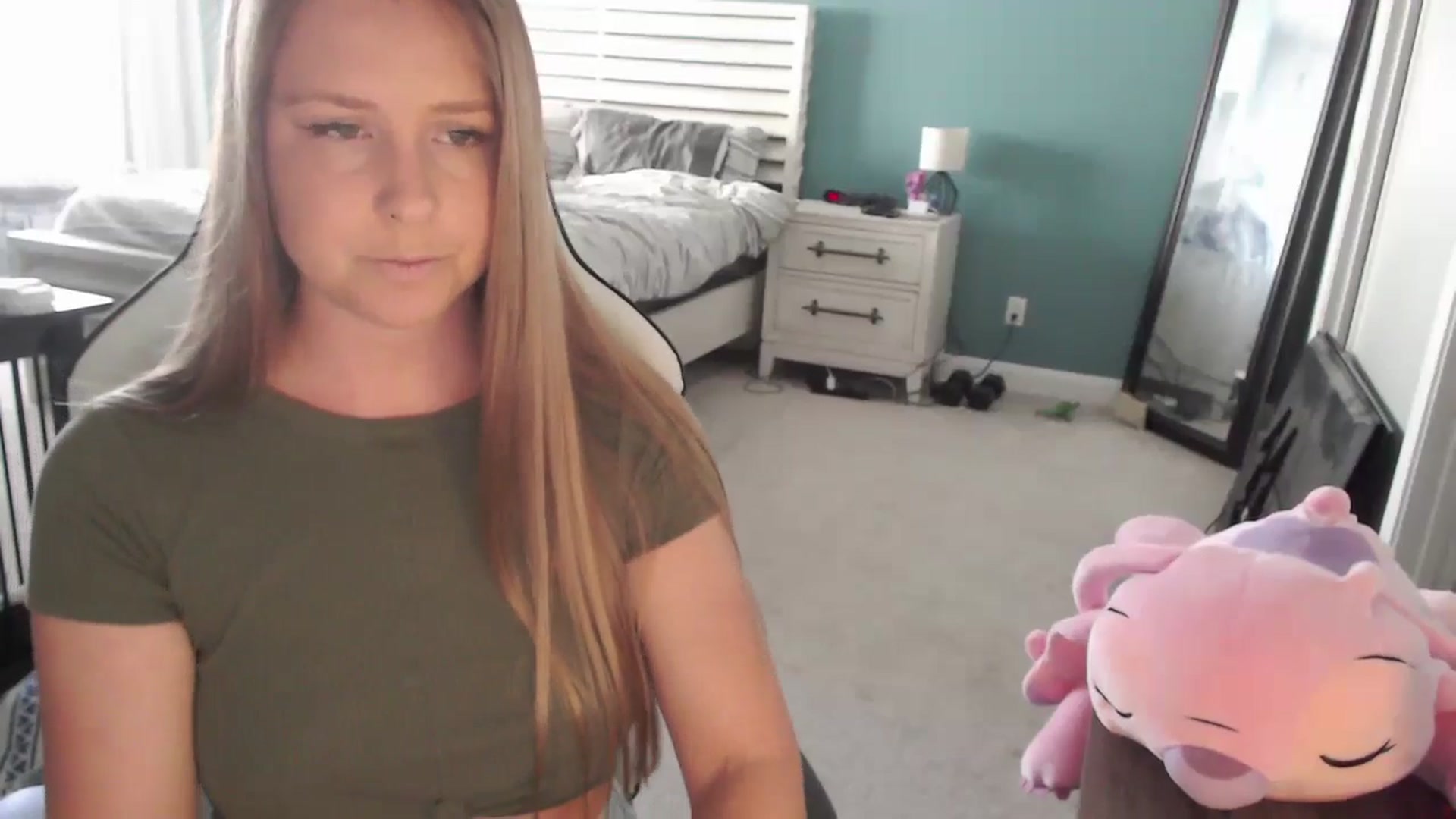 Gallery image thumbnail from GamerGirl's myfreecams stream on, 05/31/2024, 15:30 image 9 of 20