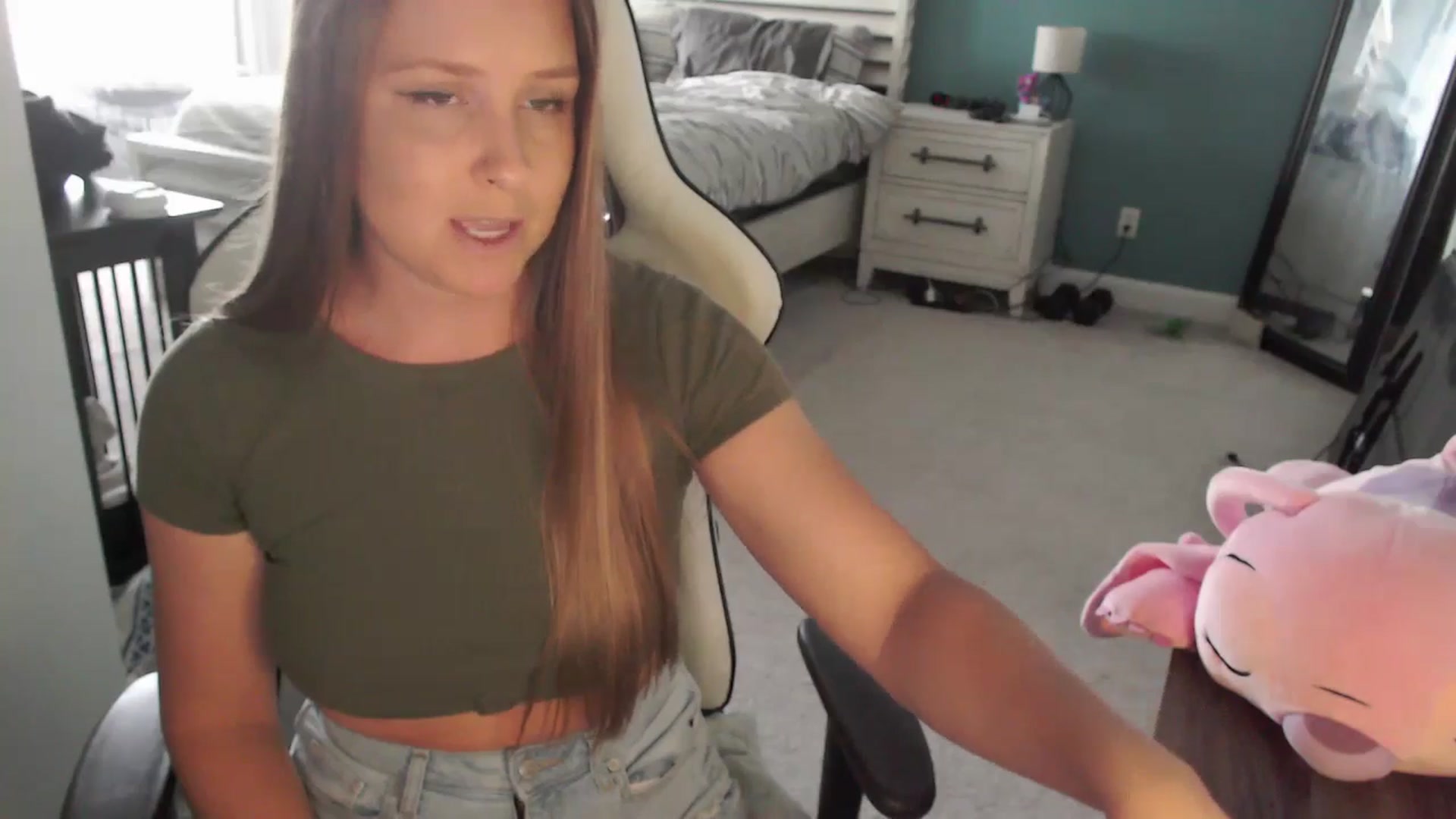 Gallery image thumbnail from GamerGirl's myfreecams stream on, 05/31/2024, 17:56 image 13 of 20