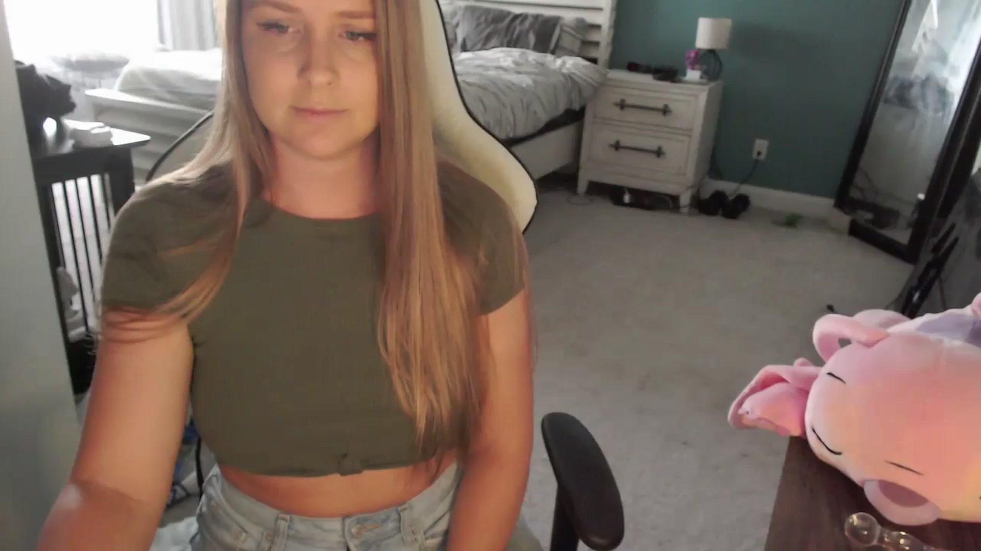 Gallery image thumbnail from GamerGirl's myfreecams stream on, 05/31/2024, 17:56 image 1 of 20