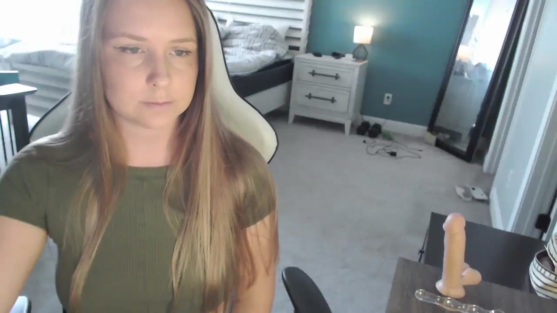 Gallery image thumbnail from GamerGirl's myfreecams stream on, 06/03/2024, 17:54 image 12 of 20