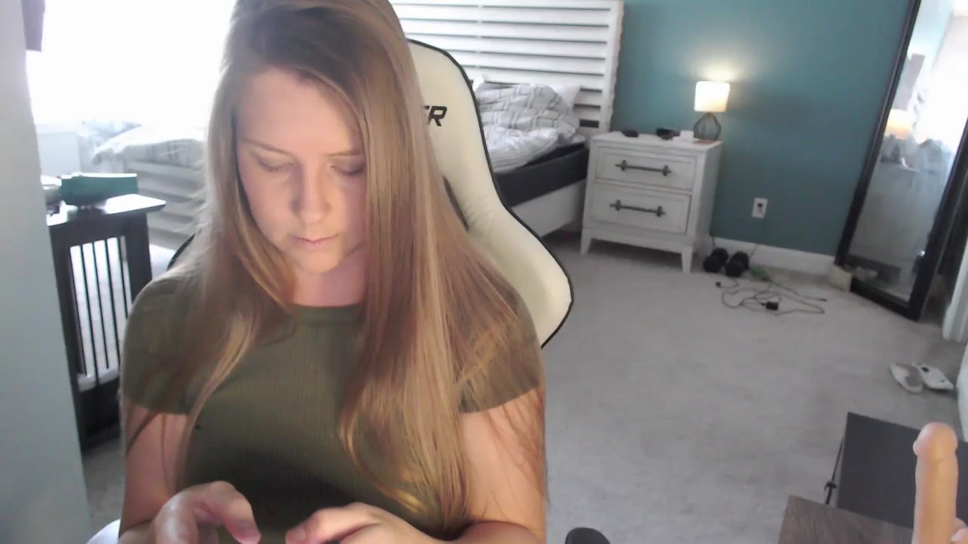 Gallery image thumbnail from GamerGirl's myfreecams stream on, 06/03/2024, 17:54 image 3 of 20