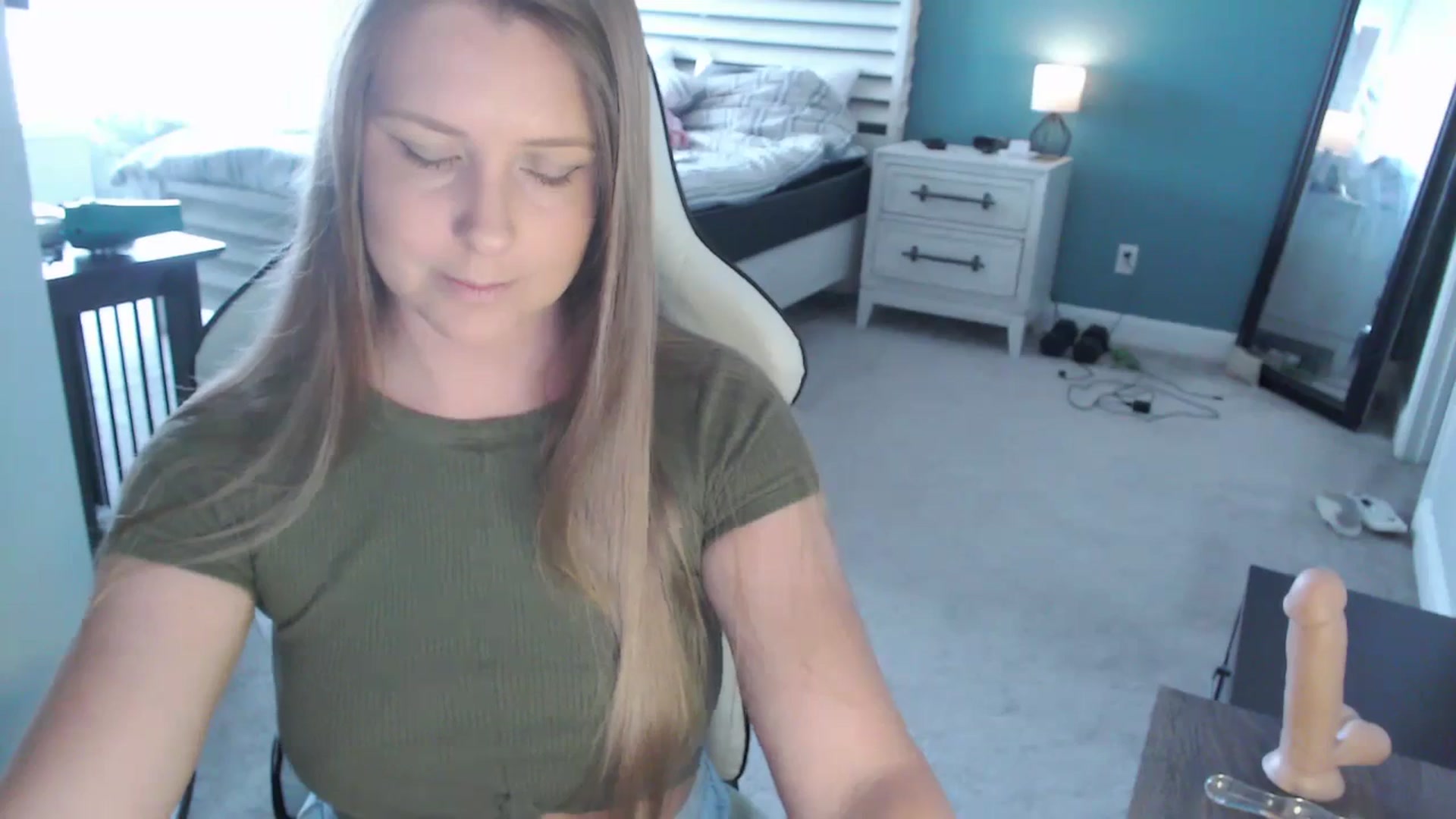 Gallery image thumbnail from GamerGirl's myfreecams stream on, 06/03/2024, 17:54 image 19 of 20
