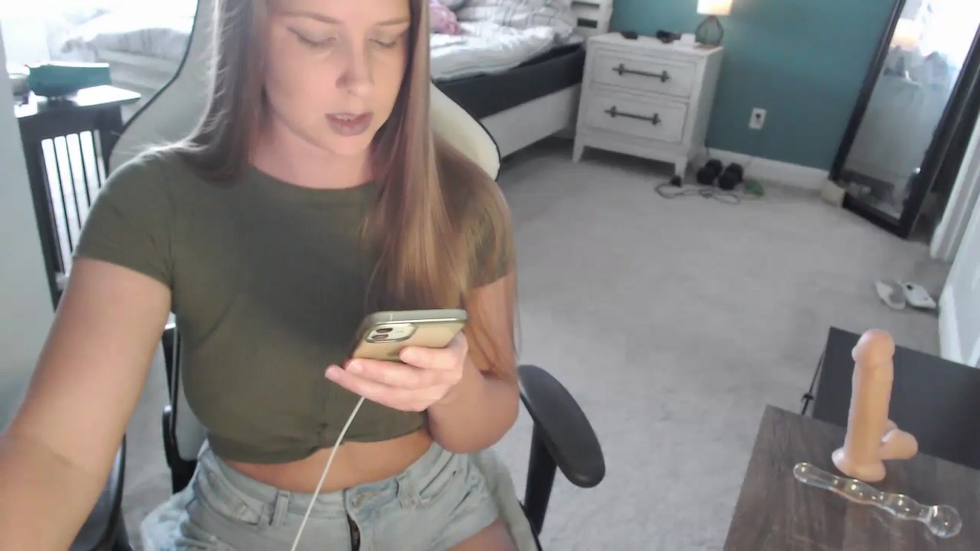 Gallery image thumbnail from GamerGirl's myfreecams stream on, 06/03/2024, 18:20 image 3 of 20