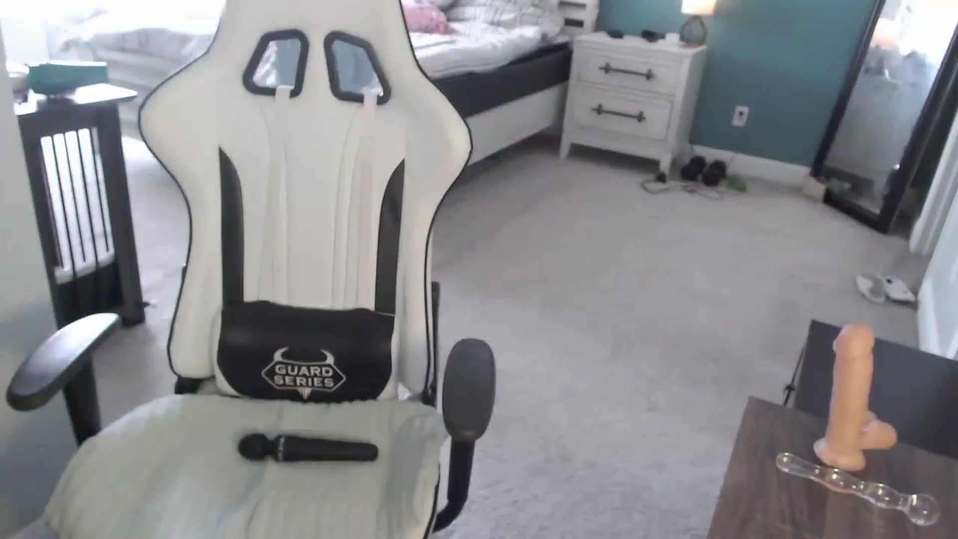 Gallery image thumbnail from GamerGirl's myfreecams stream on, 06/03/2024, 18:20 image 6 of 20