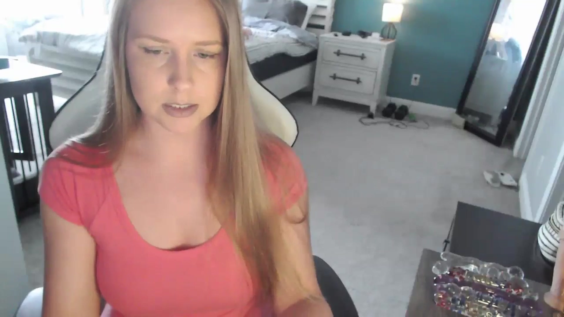 Gallery image thumbnail from GamerGirl's myfreecams stream on, 06/04/2024, 18:05 image 18 of 20