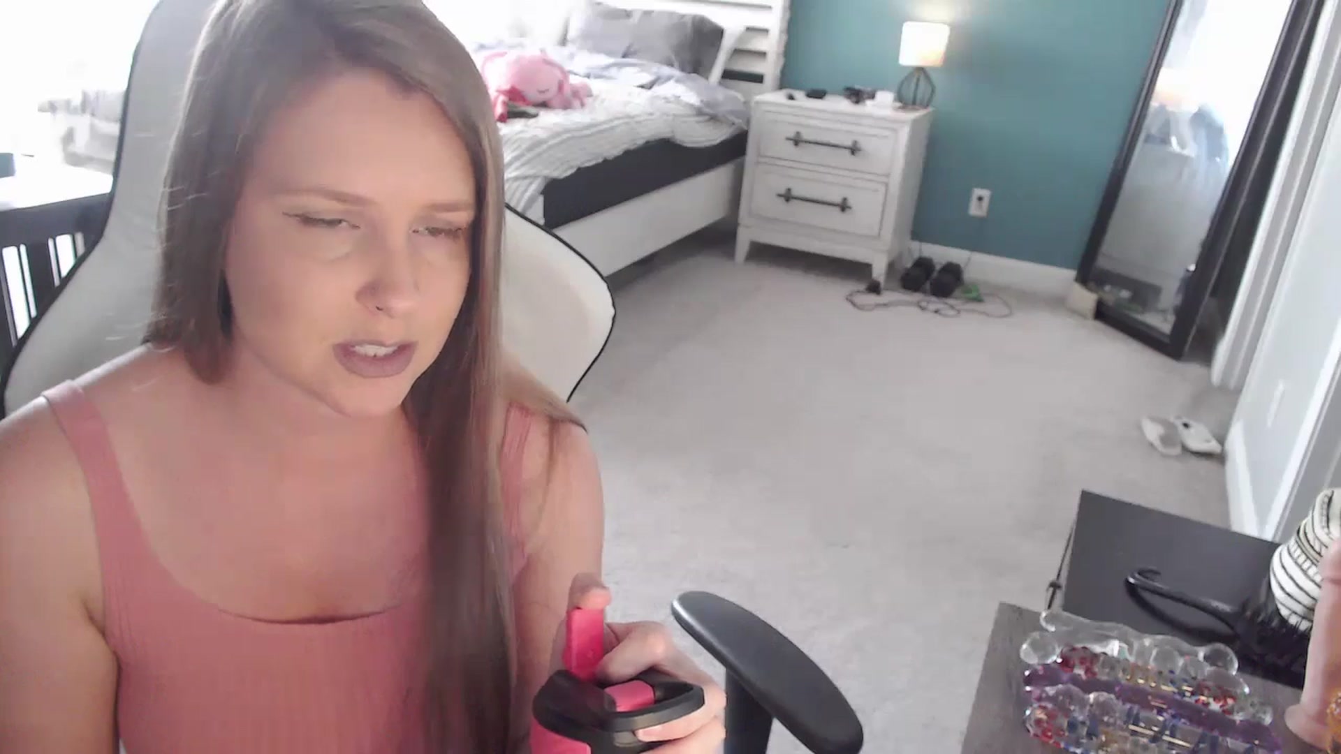 Gallery image thumbnail from GamerGirl's myfreecams stream on, 06/04/2024, 21:07 image 15 of 20
