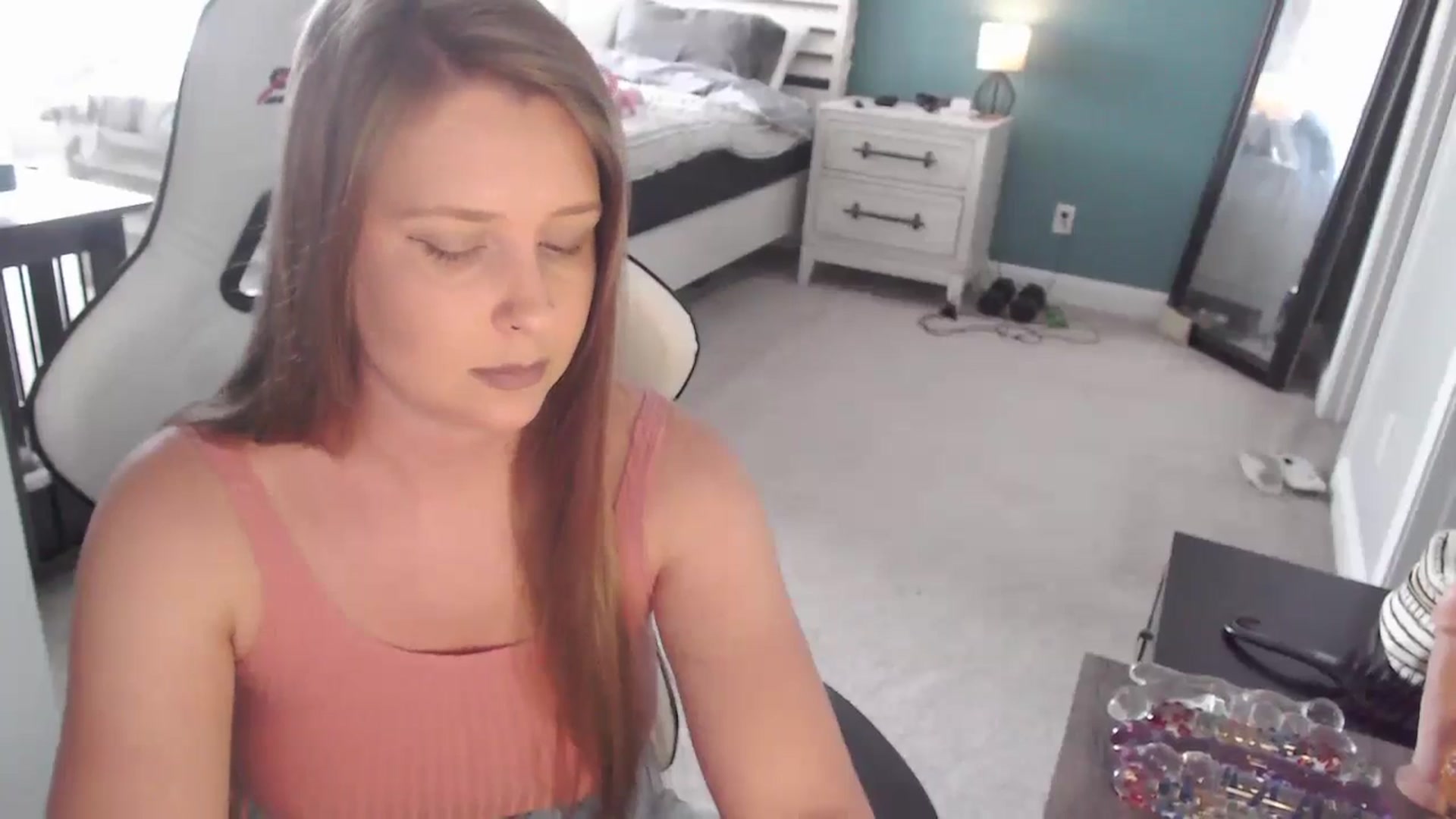Gallery image thumbnail from GamerGirl's myfreecams stream on, 06/04/2024, 21:07 image 14 of 20