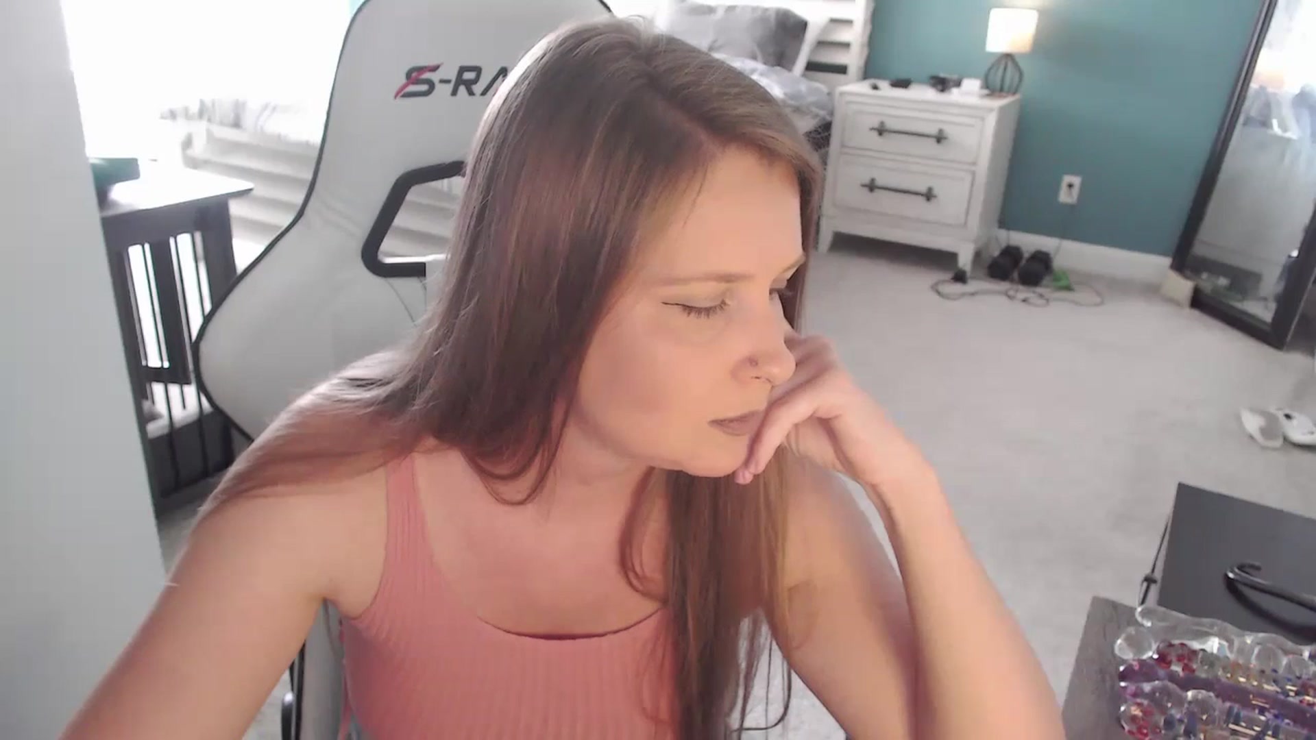 Gallery image thumbnail from GamerGirl's myfreecams stream on, 06/04/2024, 21:07 image 17 of 20