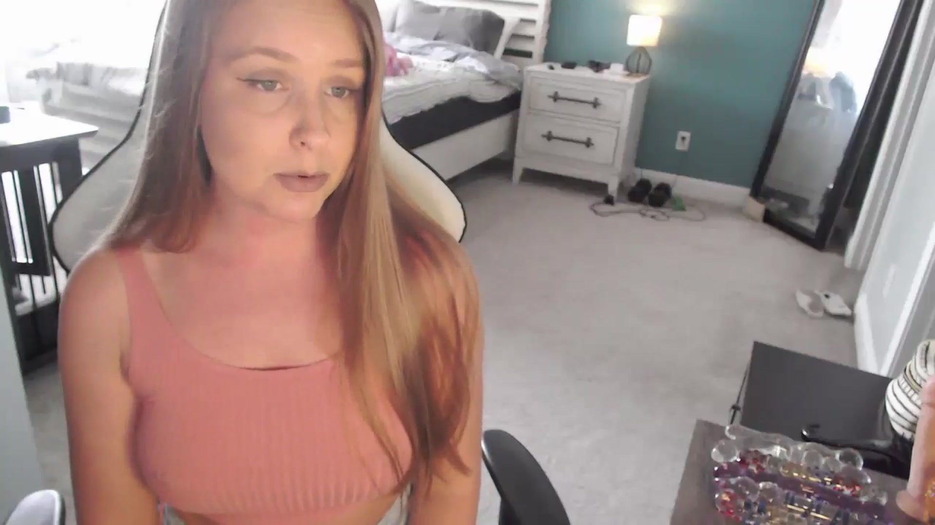 Gallery image thumbnail from GamerGirl's myfreecams stream on, 06/04/2024, 21:07 image 12 of 20