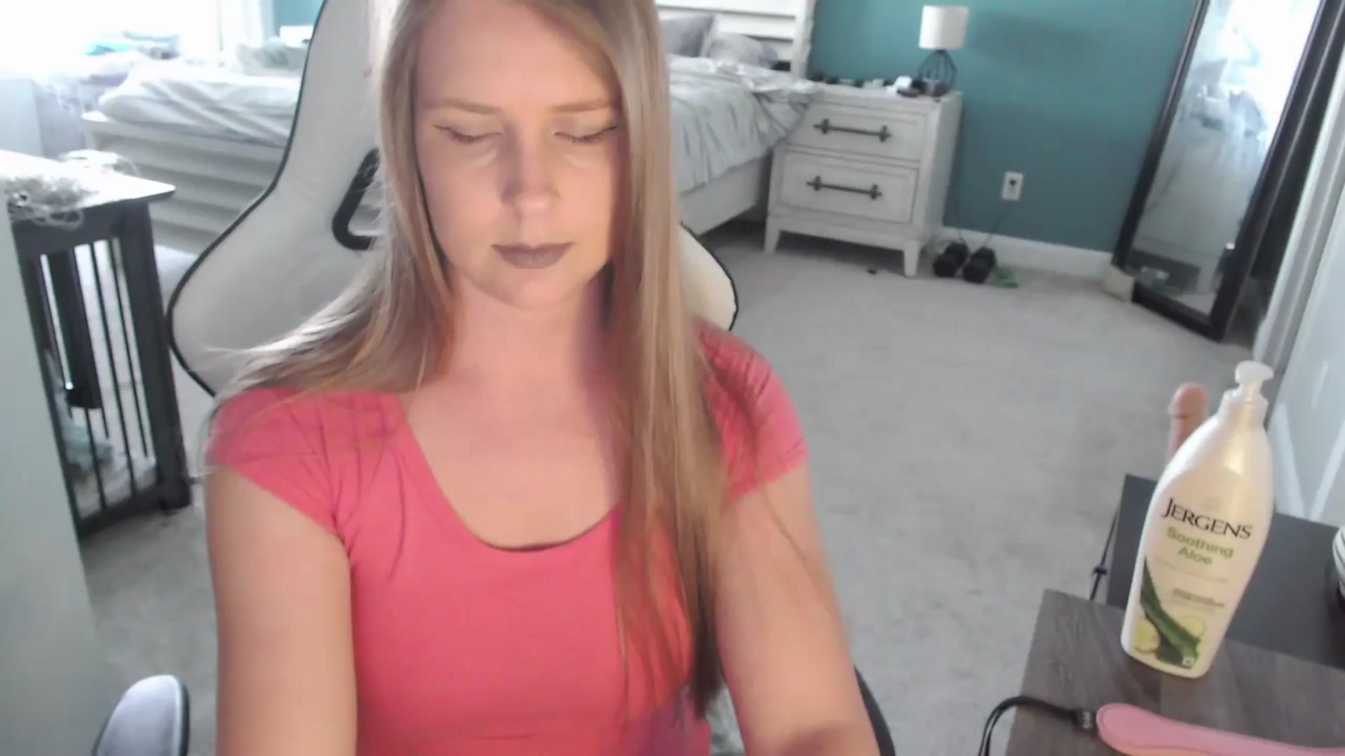 Gallery image thumbnail from GamerGirl's myfreecams stream on, 06/12/2024, 16:28 image 3 of 20