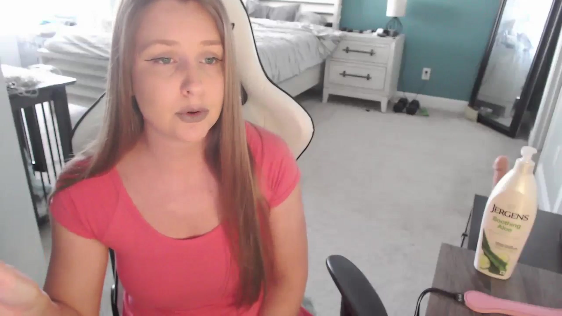Gallery image thumbnail from GamerGirl's myfreecams stream on, 06/12/2024, 16:28 image 17 of 20