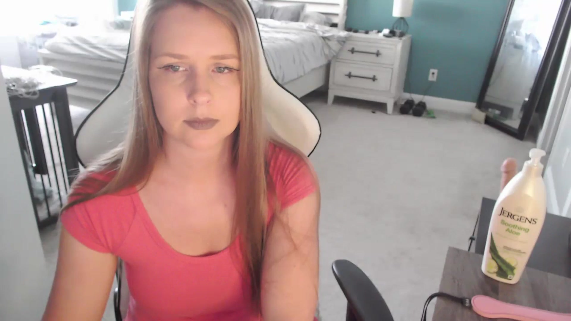 Gallery image thumbnail from GamerGirl's myfreecams stream on, 06/12/2024, 16:28 image 19 of 20