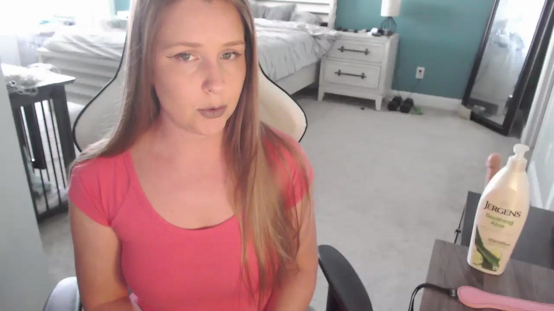 Gallery image thumbnail from GamerGirl's myfreecams stream on, 06/12/2024, 16:28 image 16 of 20