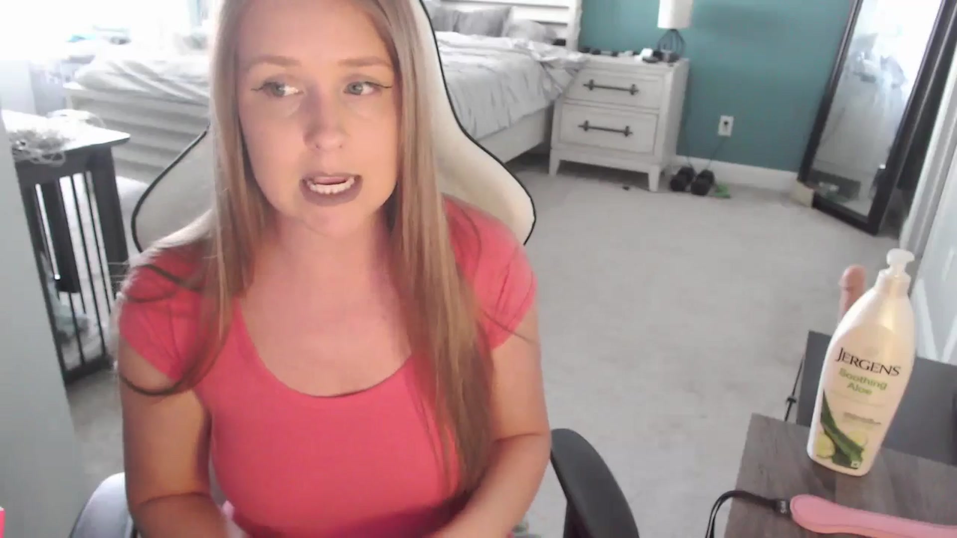 Gallery image thumbnail from GamerGirl's myfreecams stream on, 06/12/2024, 16:28 image 13 of 20