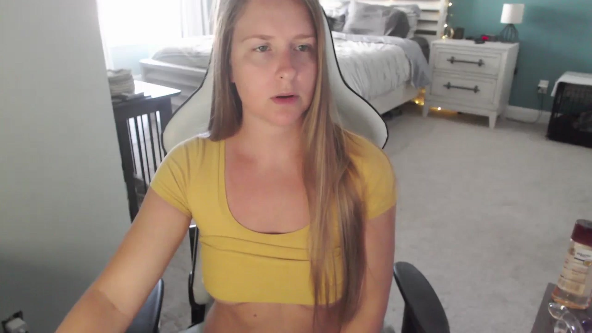 Gallery image thumbnail from GamerGirl's myfreecams stream on, 10/08/2024, 16:46 image 6 of 20