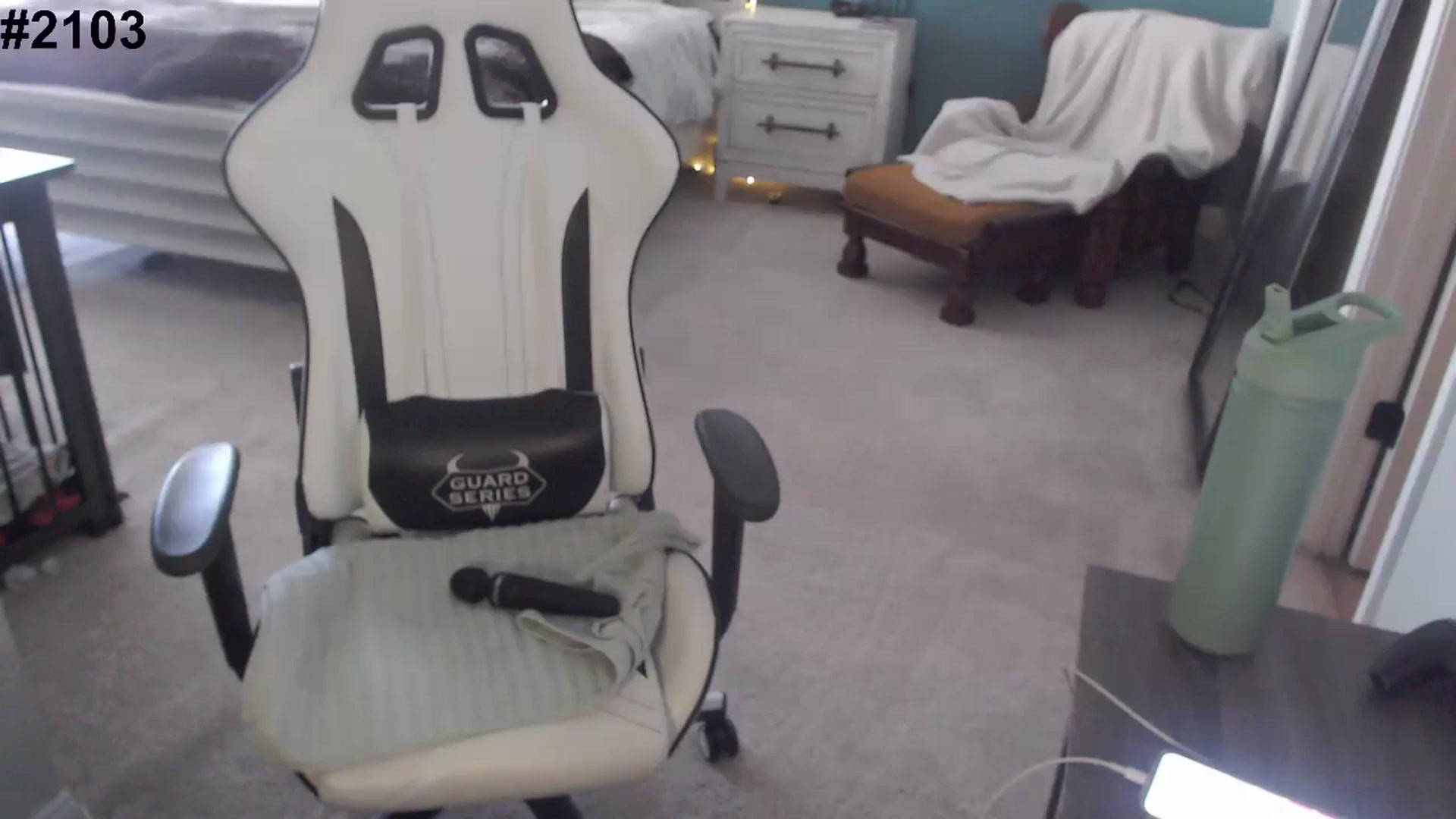 Gallery image thumbnail from GamerGirl's myfreecams stream on, 11/14/2024, 17:30 image 4 of 20
