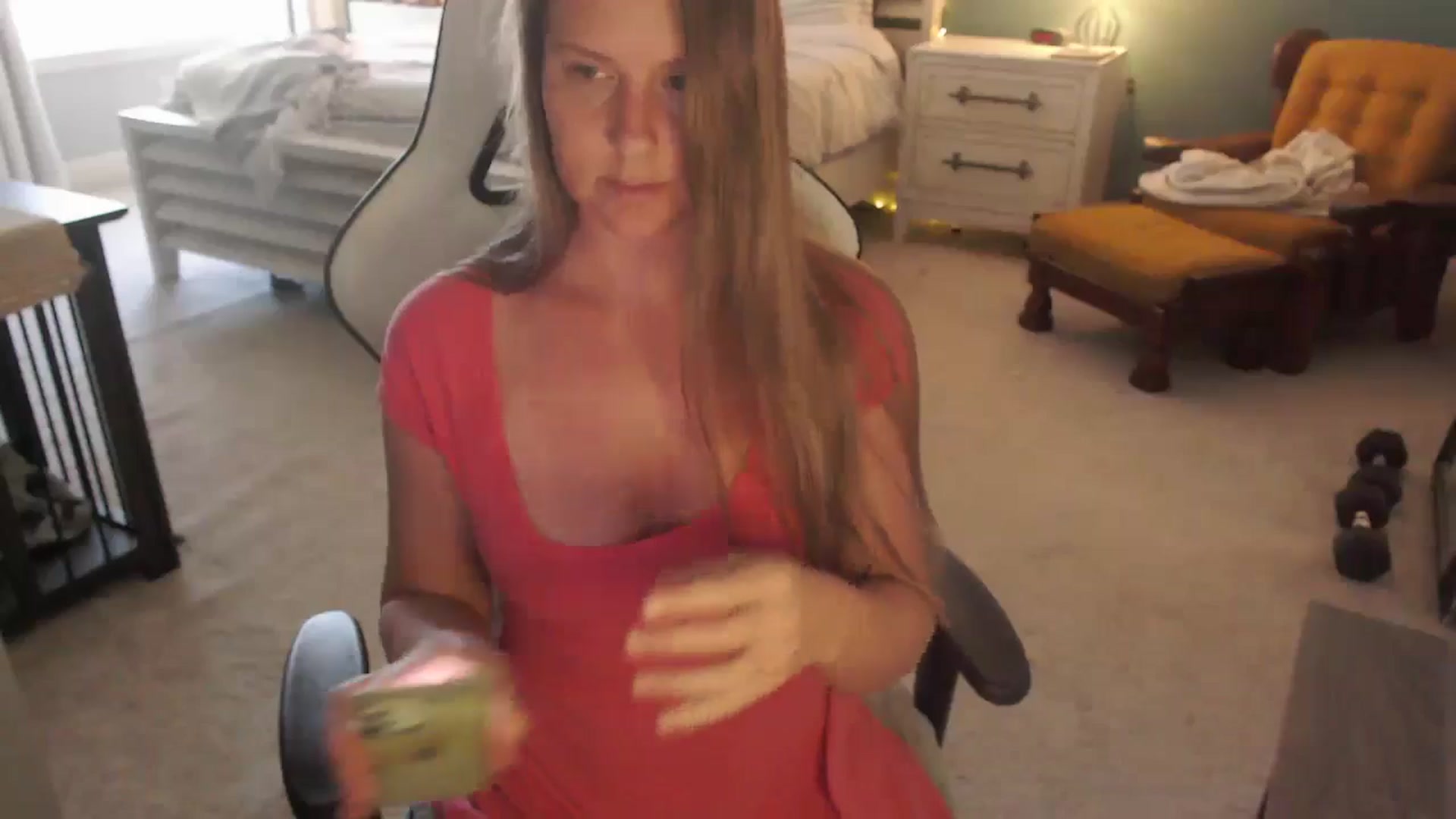 Gallery image thumbnail from GamerGirl's myfreecams stream on, 11/20/2024, 18:35 image 10 of 20