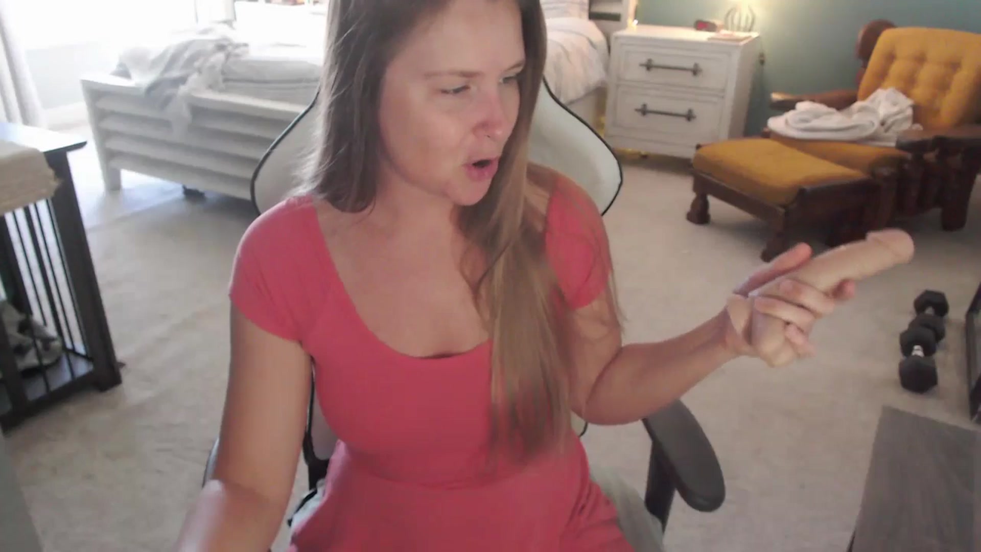 Gallery image thumbnail from GamerGirl's myfreecams stream on, 11/20/2024, 18:35 image 2 of 20