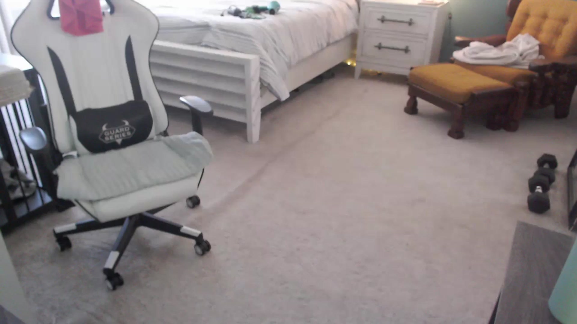 Gallery image thumbnail from GamerGirl's myfreecams stream on, 11/20/2024, 18:35 image 1 of 20