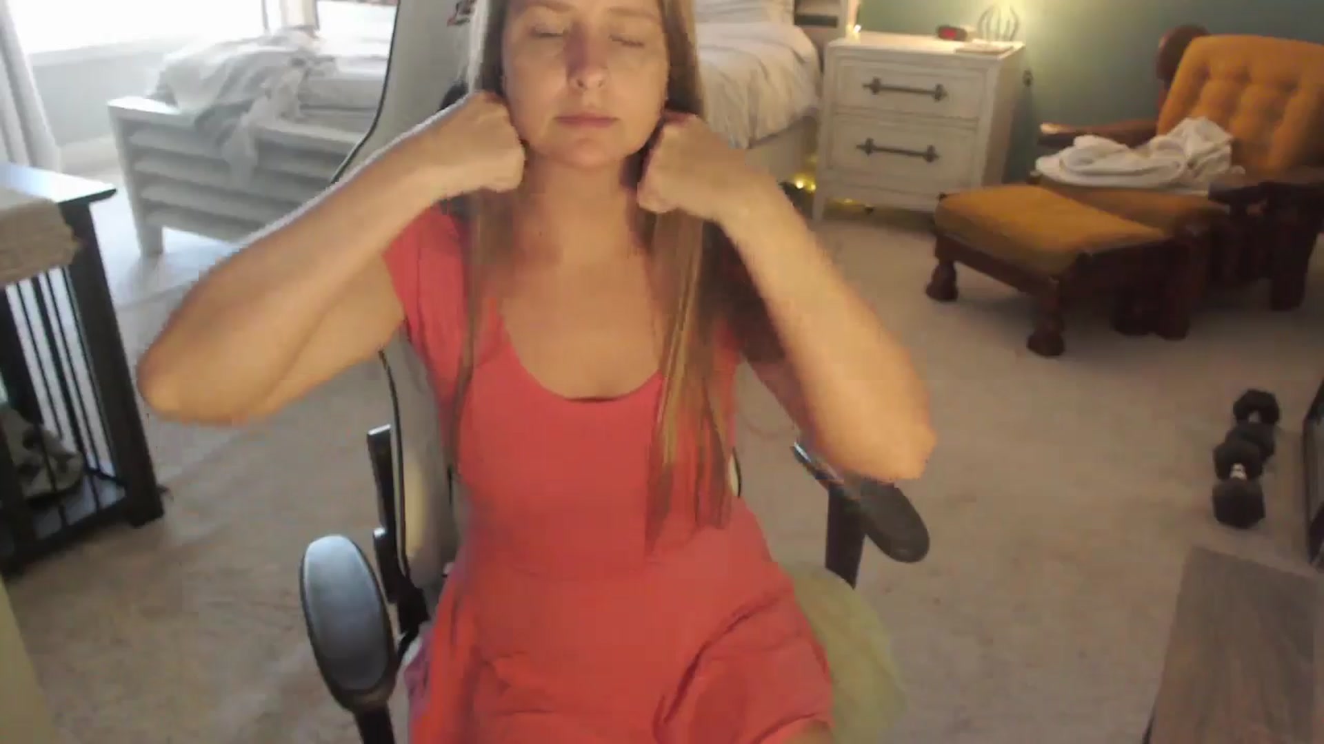 Gallery image thumbnail from GamerGirl's myfreecams stream on, 11/20/2024, 18:35 image 16 of 20