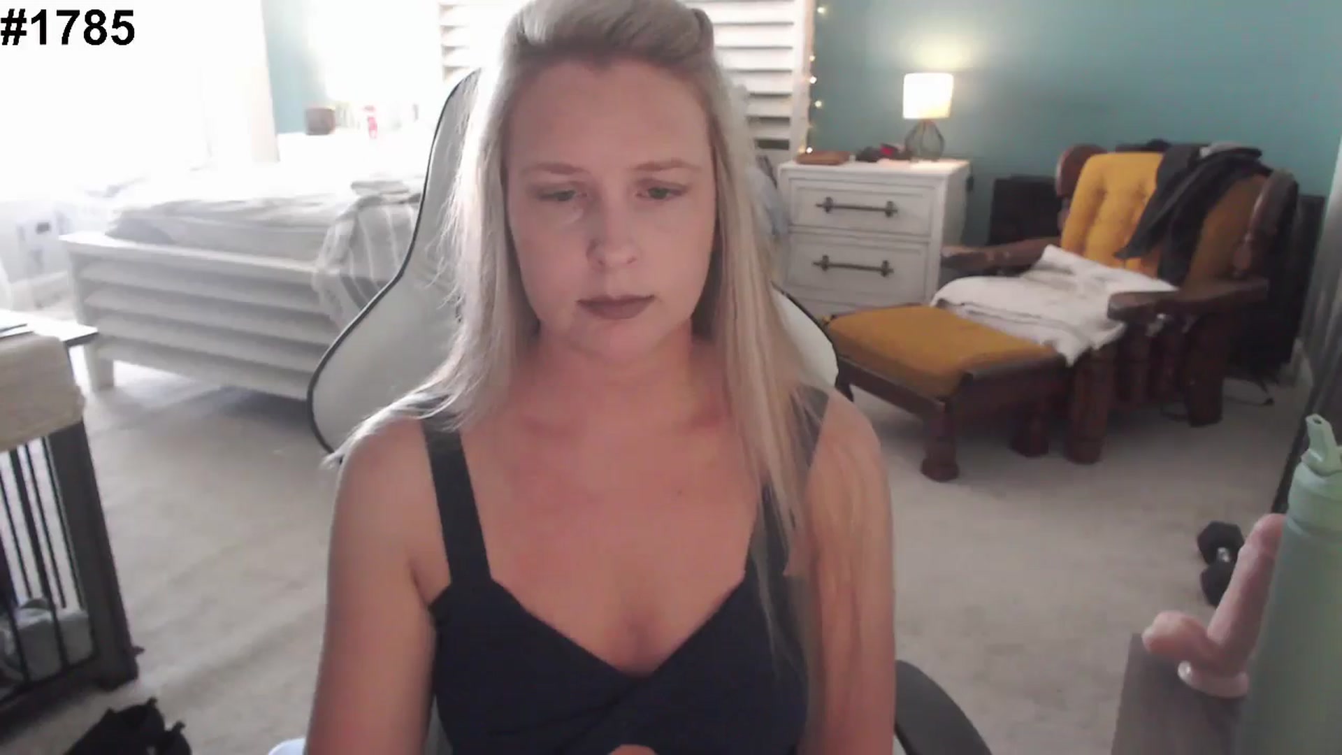 Gallery image thumbnail from GamerGirl's myfreecams stream on, 11/25/2024, 15:43 image 5 of 20
