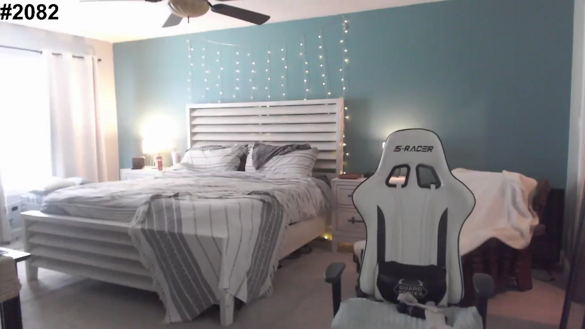 Gallery image thumbnail from GamerGirl's myfreecams stream on, 11/25/2024, 16:13 image 18 of 20