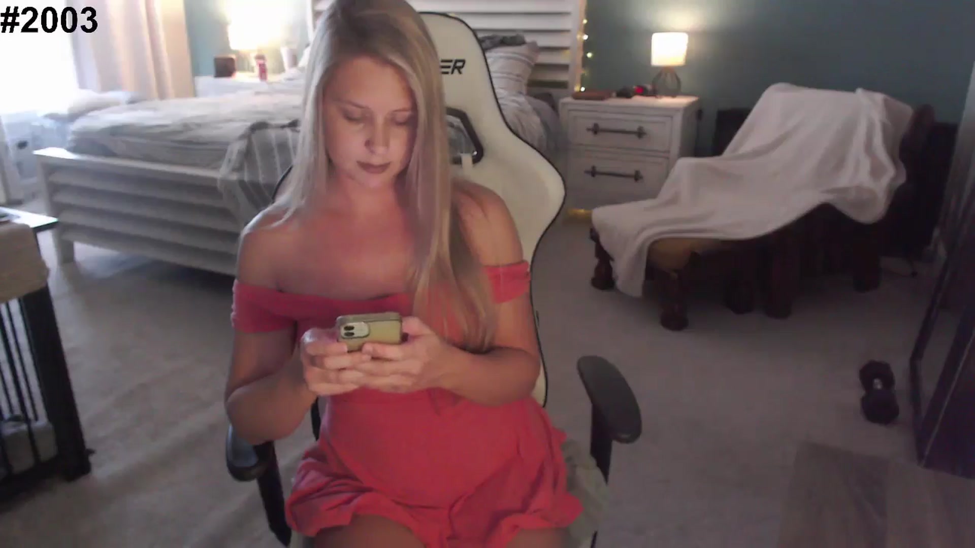 Gallery image thumbnail from GamerGirl's myfreecams stream on, 11/25/2024, 17:01 image 3 of 20