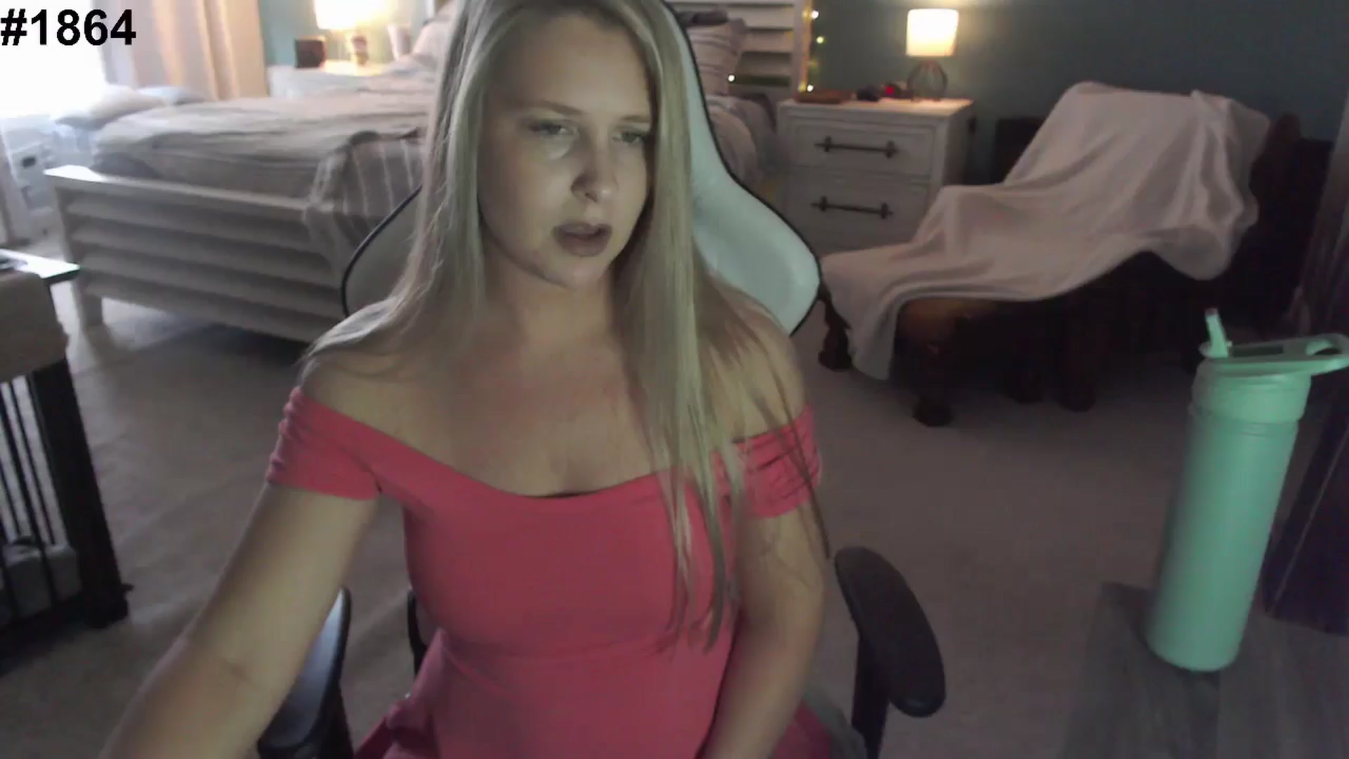 Gallery image thumbnail from GamerGirl's myfreecams stream on, 11/25/2024, 18:00 image 1 of 20