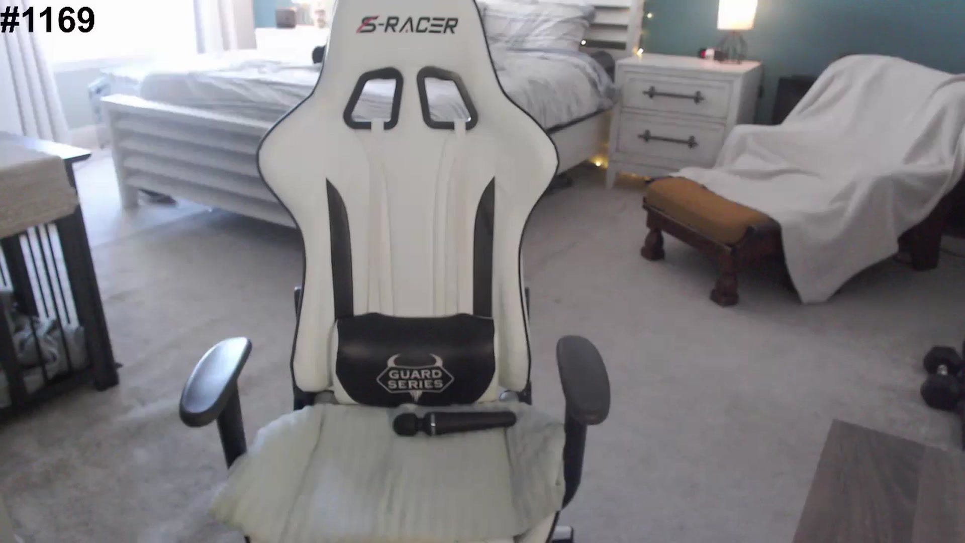 Gallery image thumbnail from GamerGirl's myfreecams stream on, 12/02/2024, 16:33 image 20 of 20