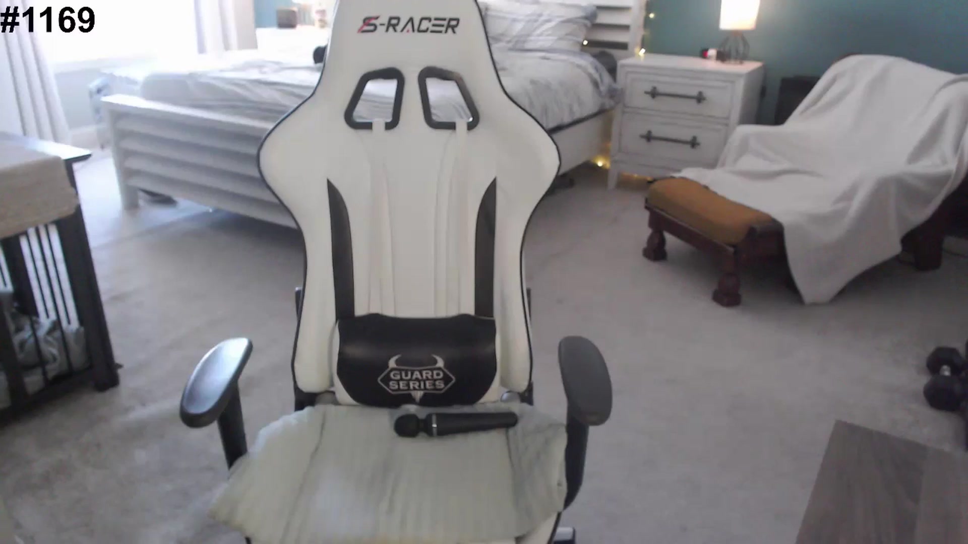 Gallery image thumbnail from GamerGirl's myfreecams stream on, 12/02/2024, 16:33 image 19 of 20