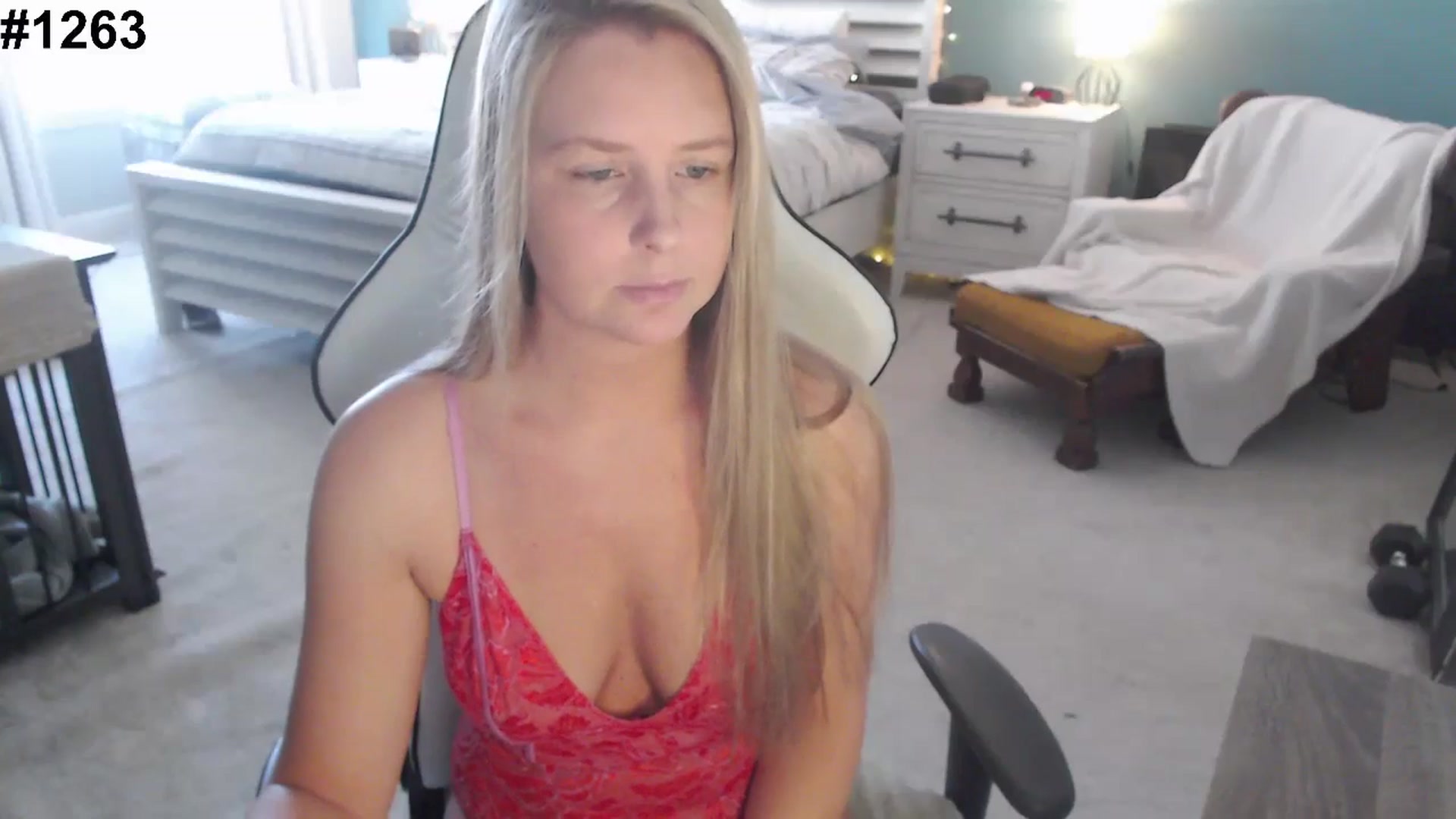 Gallery image thumbnail from GamerGirl's myfreecams stream on, 12/03/2024, 16:24 image 6 of 20