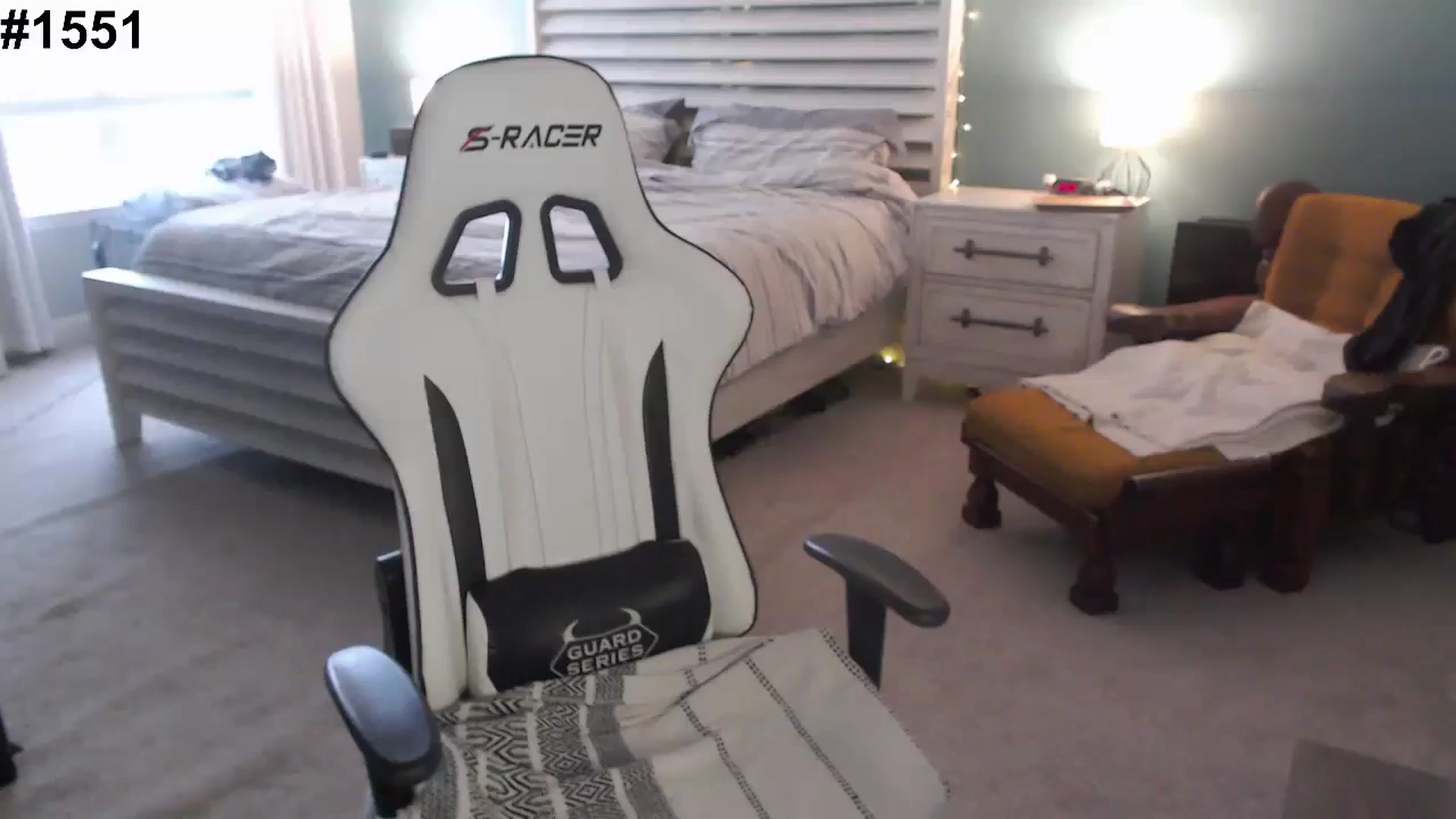 Gallery image thumbnail from GamerGirl's myfreecams stream on, 12/09/2024, 18:26 image 1 of 20