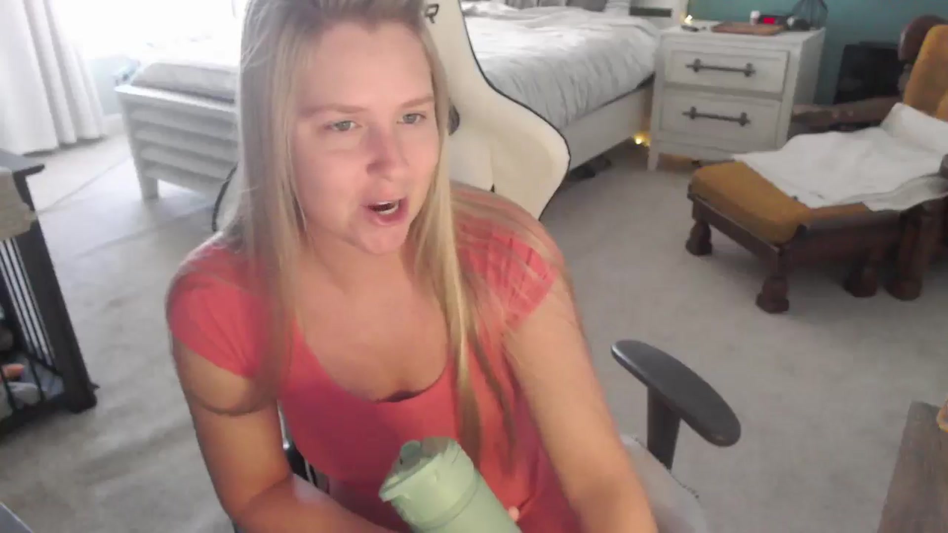 Gallery image thumbnail from GamerGirl's myfreecams stream on, 12/11/2024, 16:02 image 13 of 20