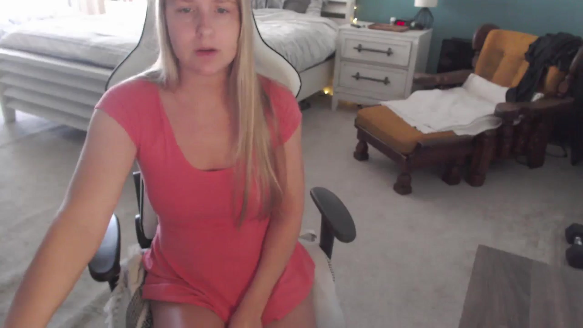Gallery image thumbnail from GamerGirl's myfreecams stream on, 12/11/2024, 16:27 image 12 of 20