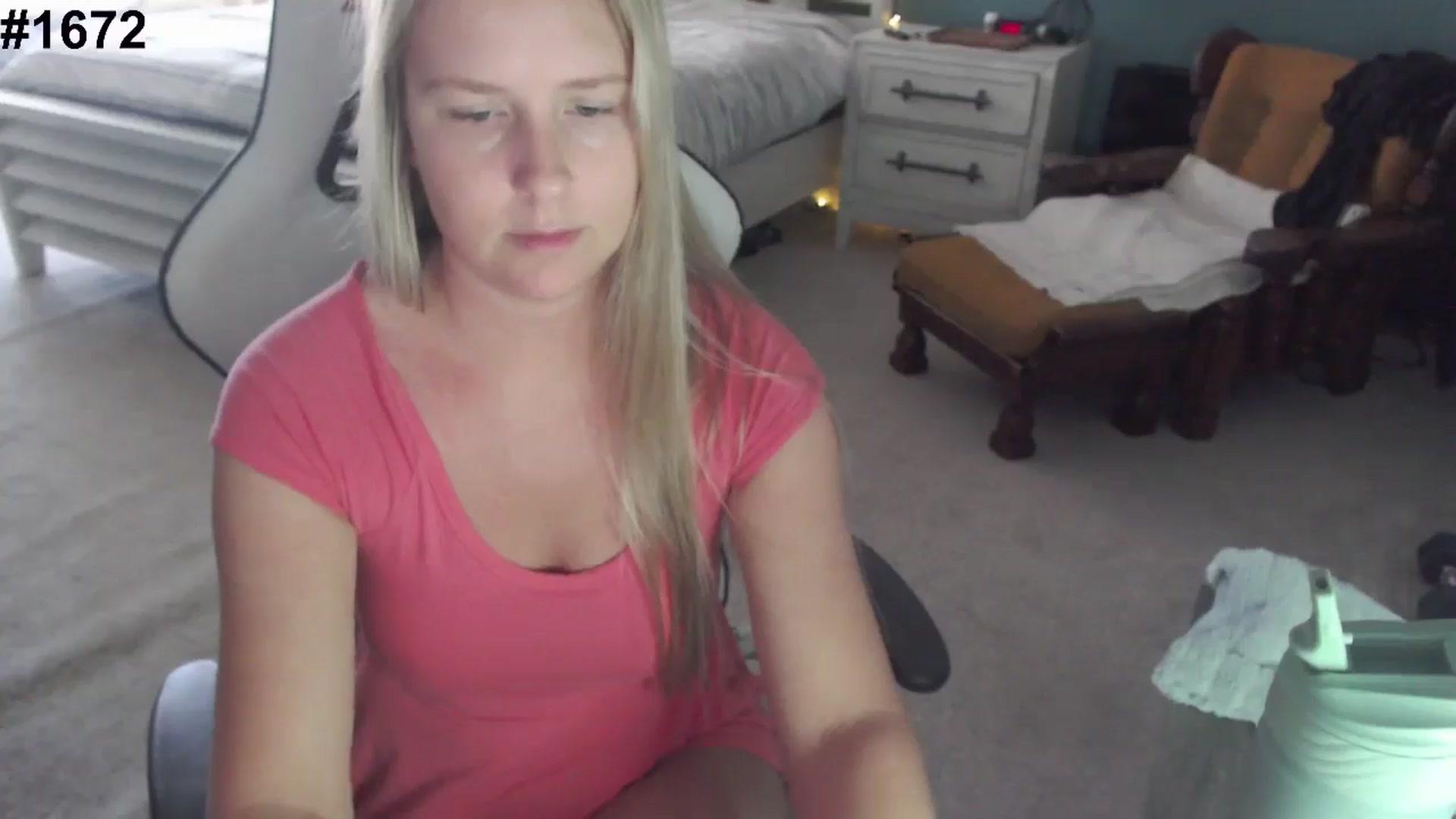 Gallery image thumbnail from GamerGirl's myfreecams stream on, 12/11/2024, 18:50 image 18 of 20