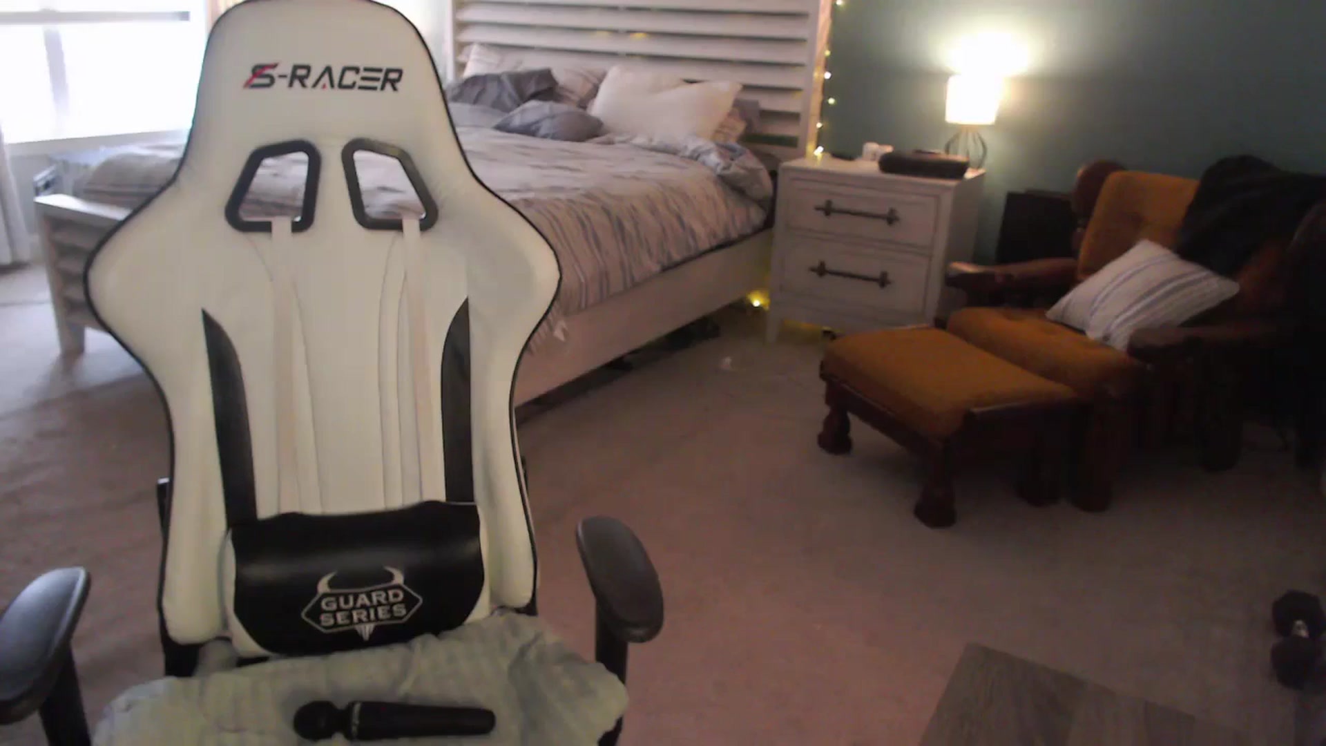 Gallery image thumbnail from GamerGirl's myfreecams stream on, 12/27/2024, 18:20 image 3 of 20