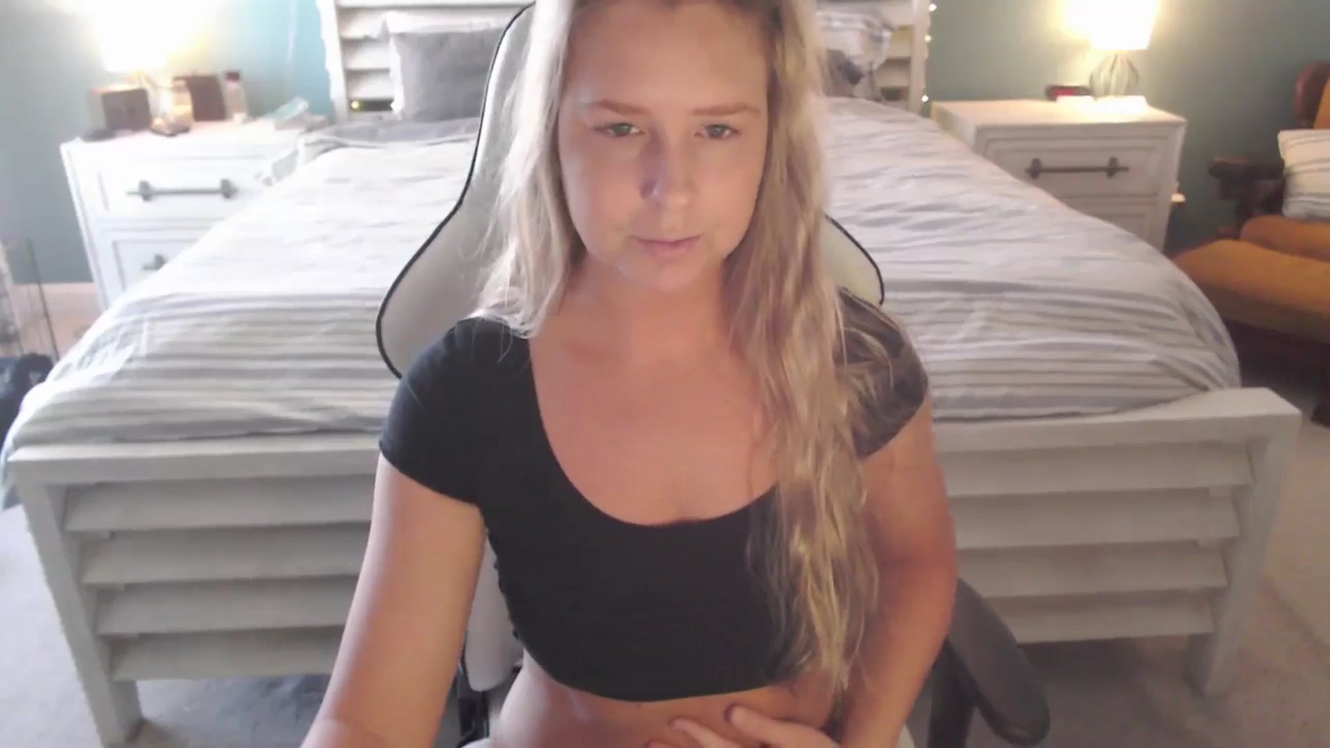 Gallery image thumbnail from GamerGirl's myfreecams stream on, 01/02/2025, 17:26 image 3 of 20