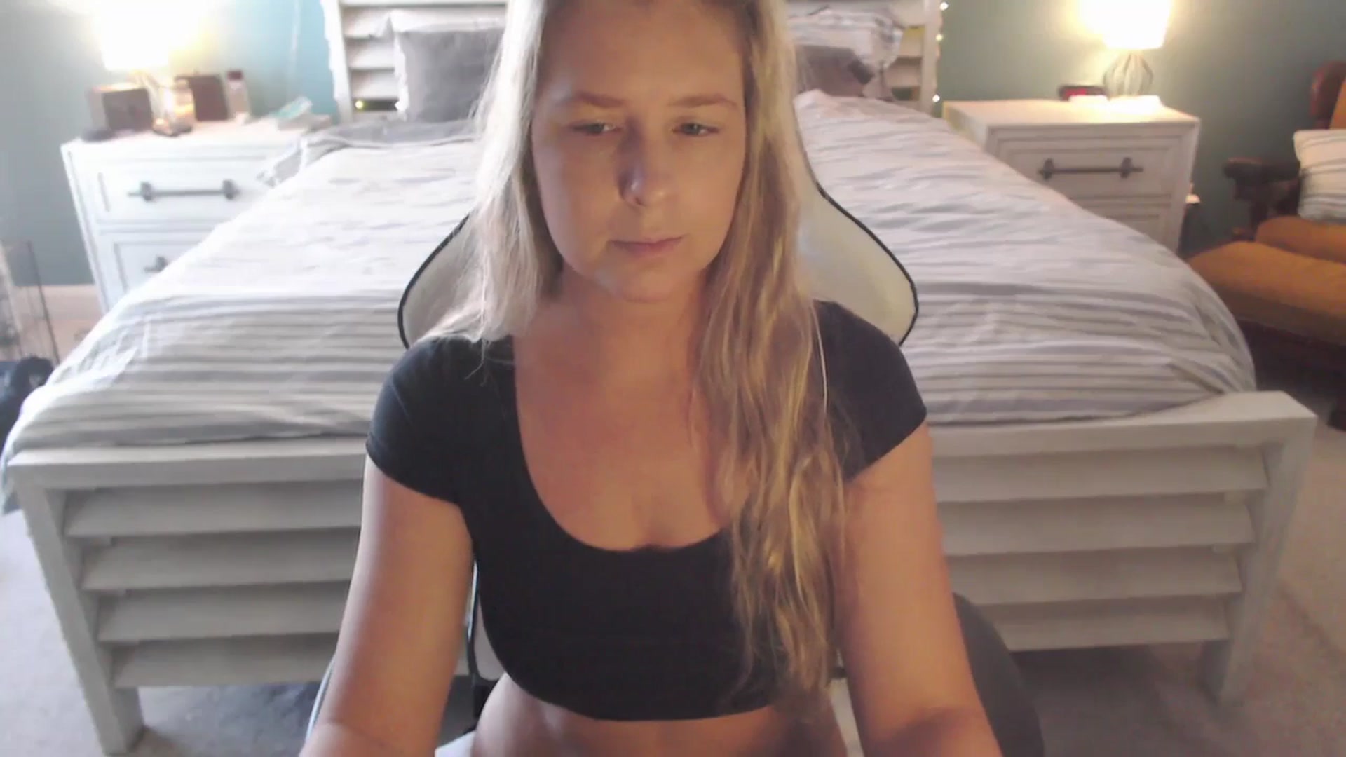 Gallery image thumbnail from GamerGirl's myfreecams stream on, 01/02/2025, 17:26 image 13 of 20