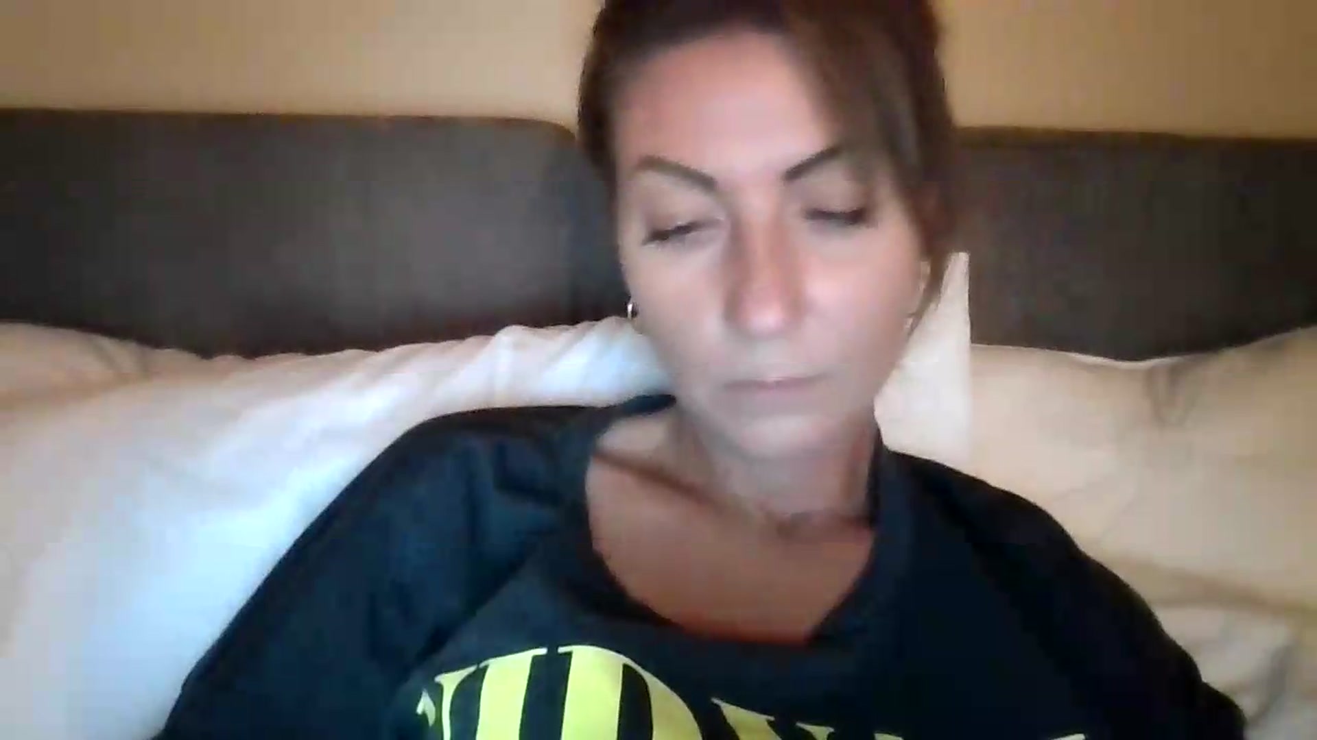 Gallery image thumbnail from Ganjaa_goddess's myfreecams stream on, 08/30/2026, 24:46 image 3 of 20