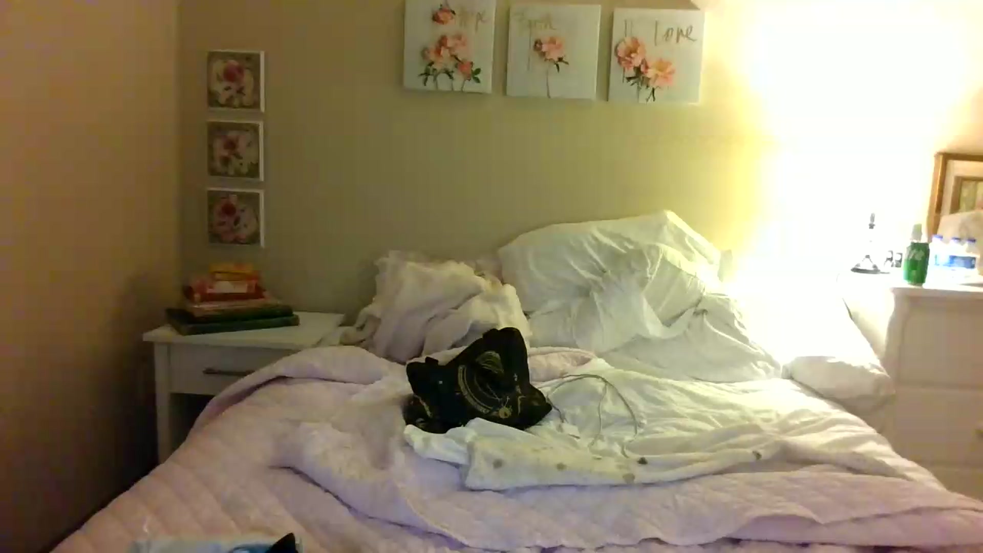 Gallery image thumbnail from Ganjaa_goddess's myfreecams stream on, 09/05/2026, 20:30 image 12 of 20
