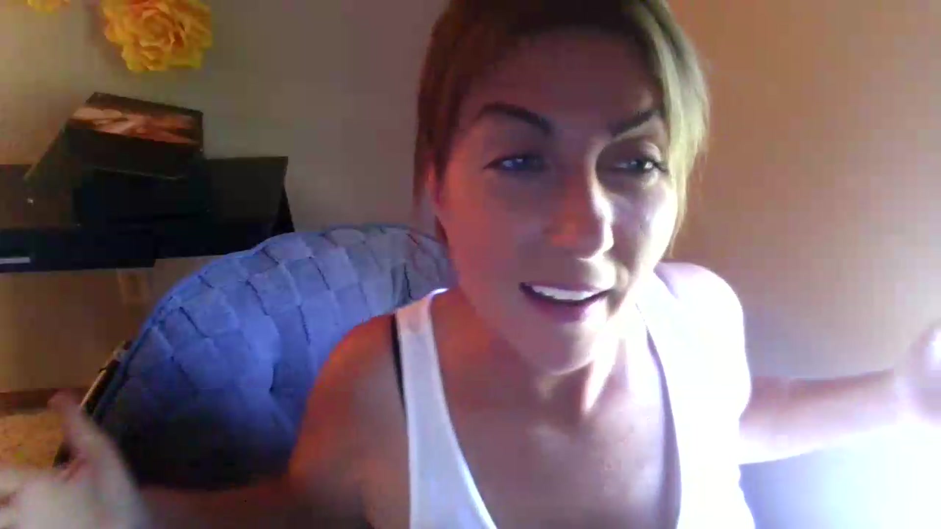 Gallery image thumbnail from Ganjaa_goddess's myfreecams stream on, 09/07/2026, 18:07 image 13 of 20