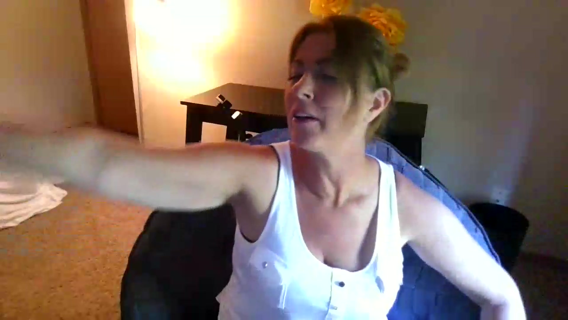 Gallery image thumbnail from Ganjaa_goddess's myfreecams stream on, 09/07/2026, 18:07 image 9 of 20