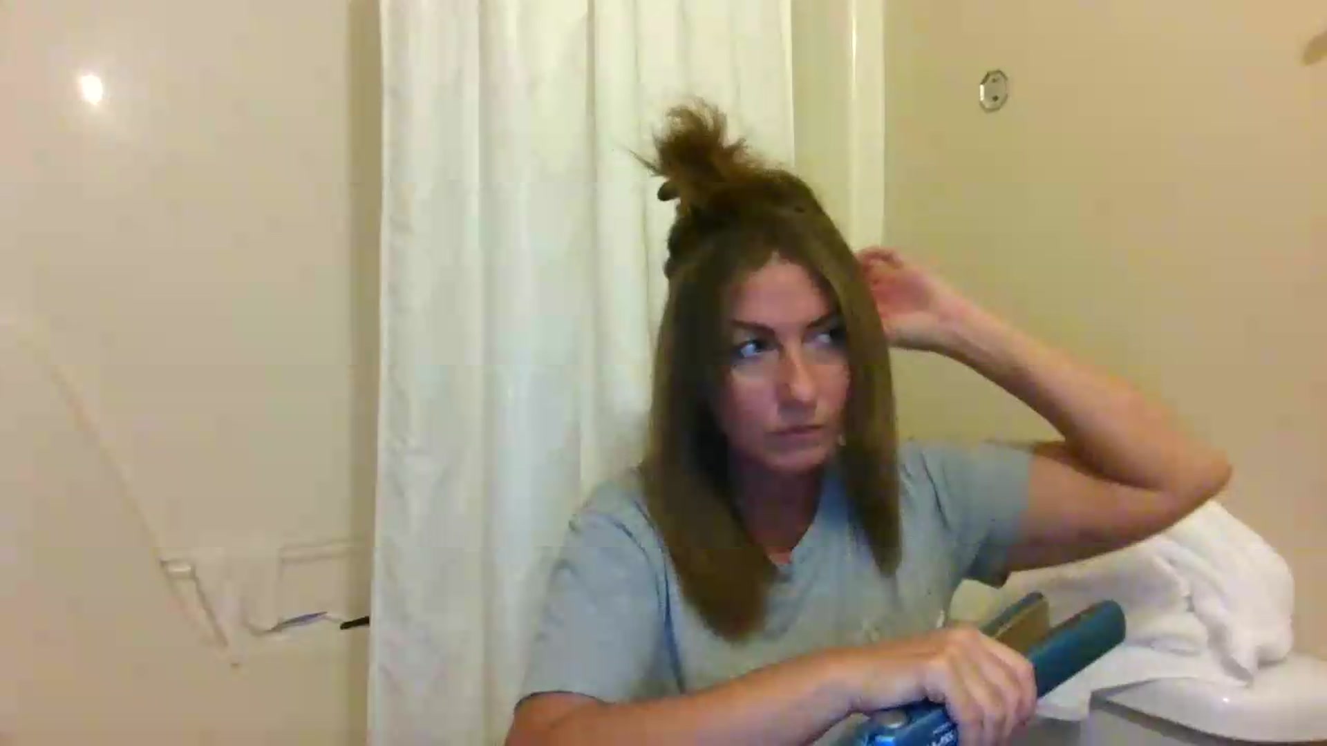 Gallery image thumbnail from Ganjaa_goddess's myfreecams stream on, 09/08/2026, 15:03 image 10 of 20