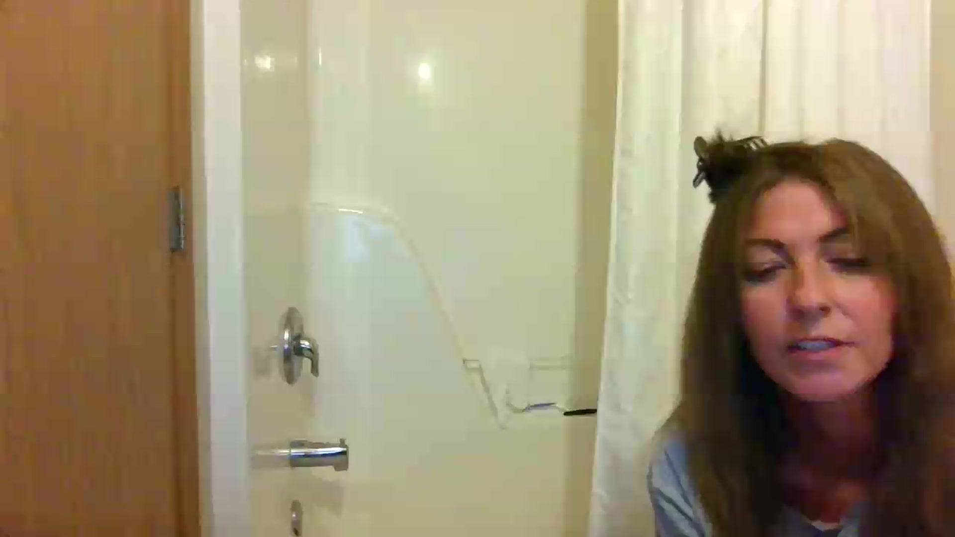 Gallery image thumbnail from Ganjaa_goddess's myfreecams stream on, 09/08/2026, 15:32 image 16 of 20