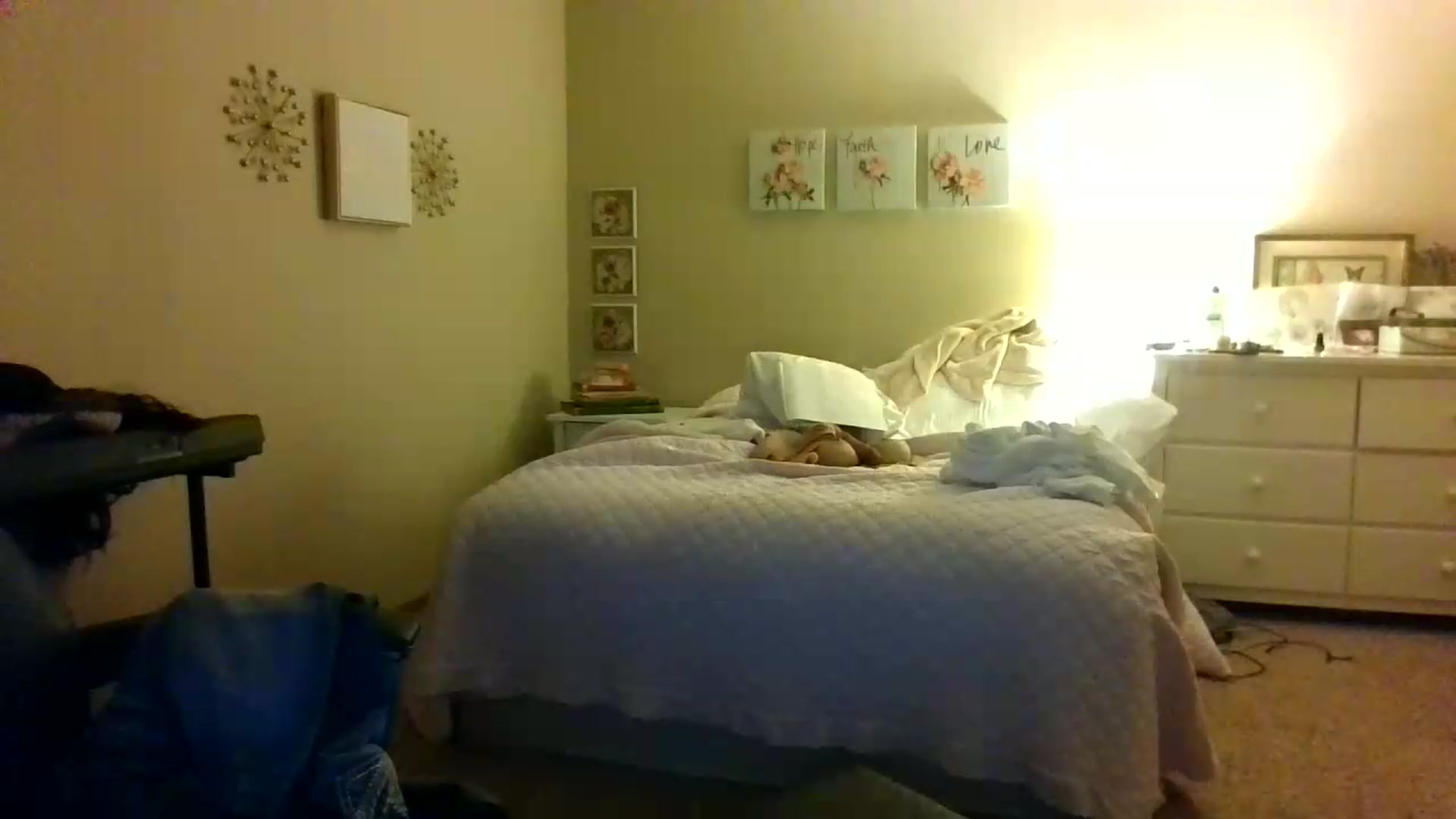 Gallery image thumbnail from Ganjaa_goddess's myfreecams stream on, 09/11/2026, 17:08 image 16 of 20