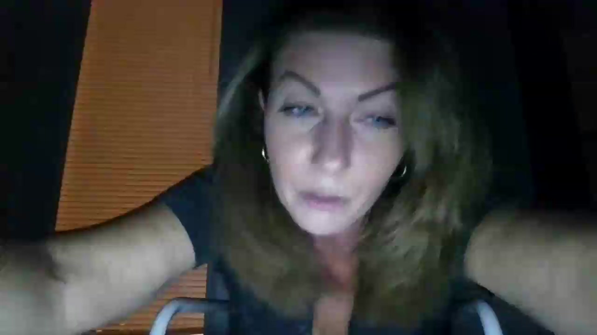 Gallery image thumbnail from Ganjaa_goddess's myfreecams stream on, 09/18/2026, 03:13 image 1 of 20