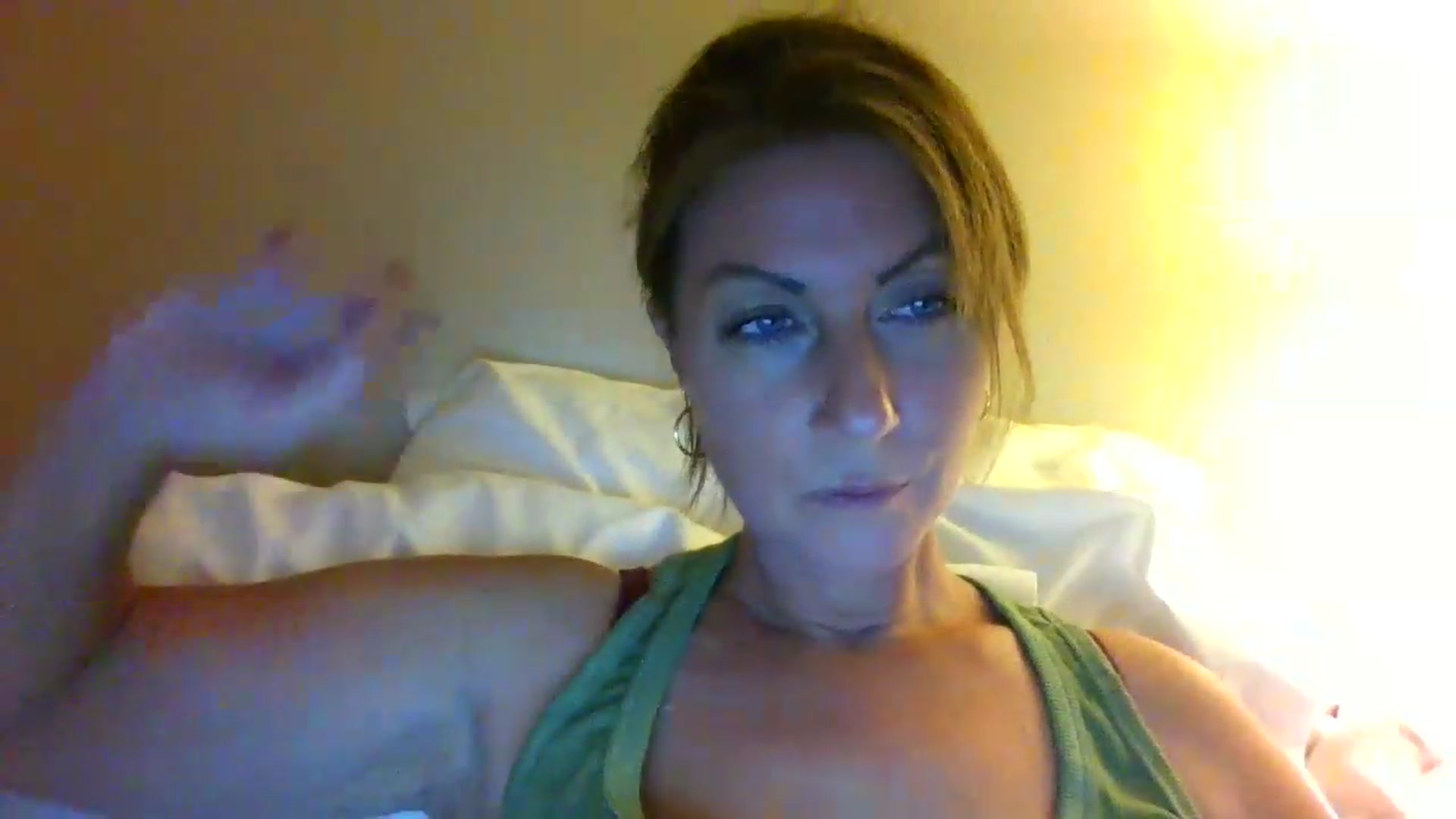 Gallery image thumbnail from Ganjaa_goddess's myfreecams stream on, 09/22/2026, 04:06 image 18 of 20