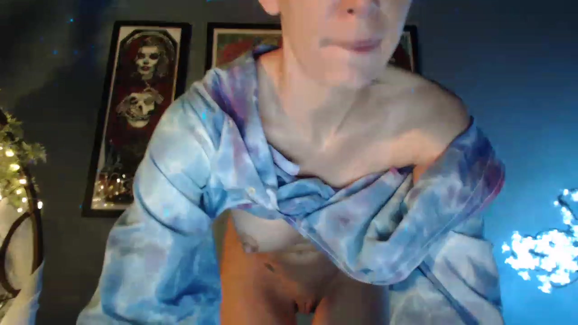 Gallery image thumbnail from GardenGirl's myfreecams stream on, 06/15/2023, 08:47 image 10 of 20