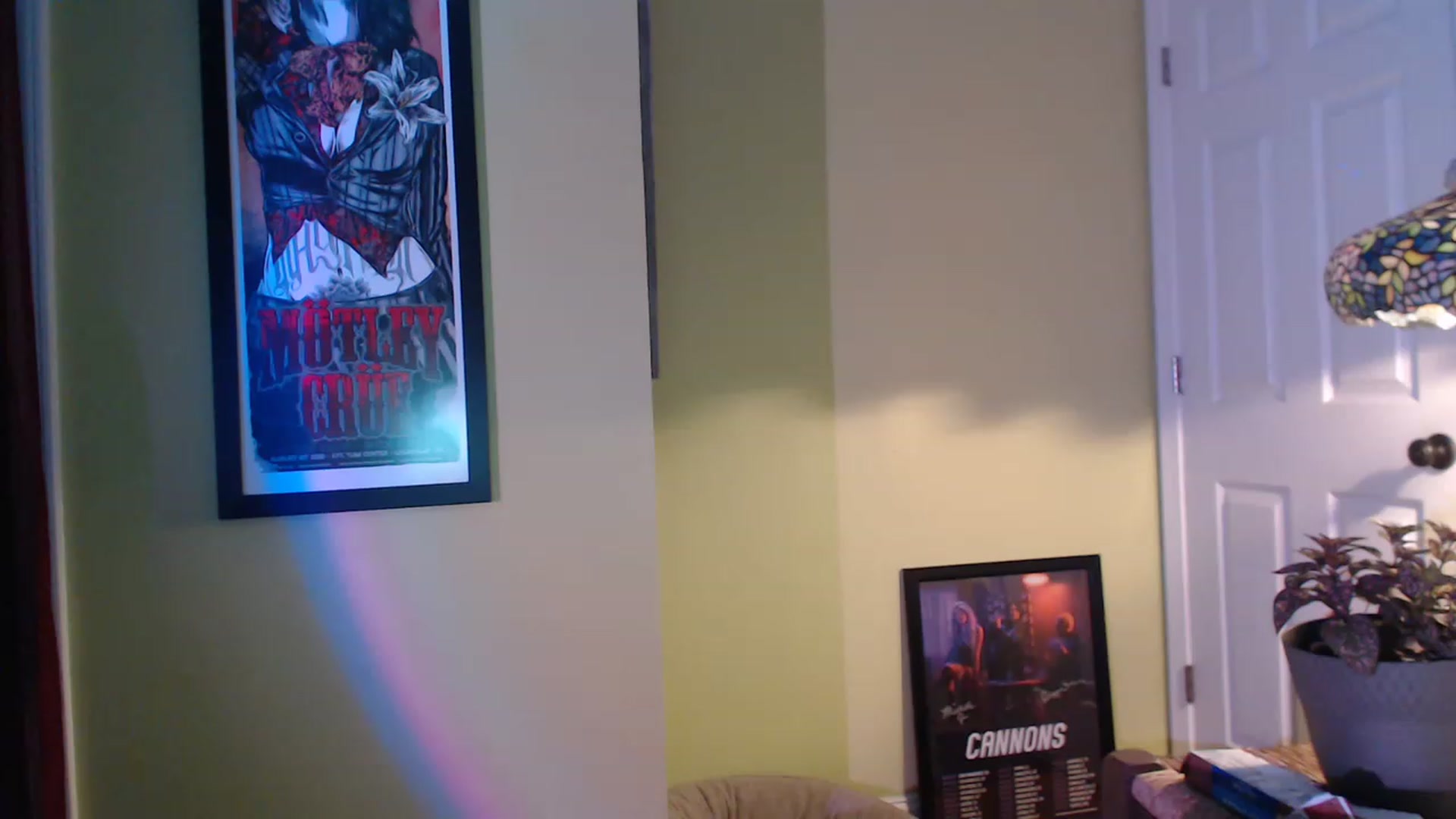 Gallery image thumbnail from GardenGirl's myfreecams stream on, 07/10/2023, 09:01 image 7 of 20